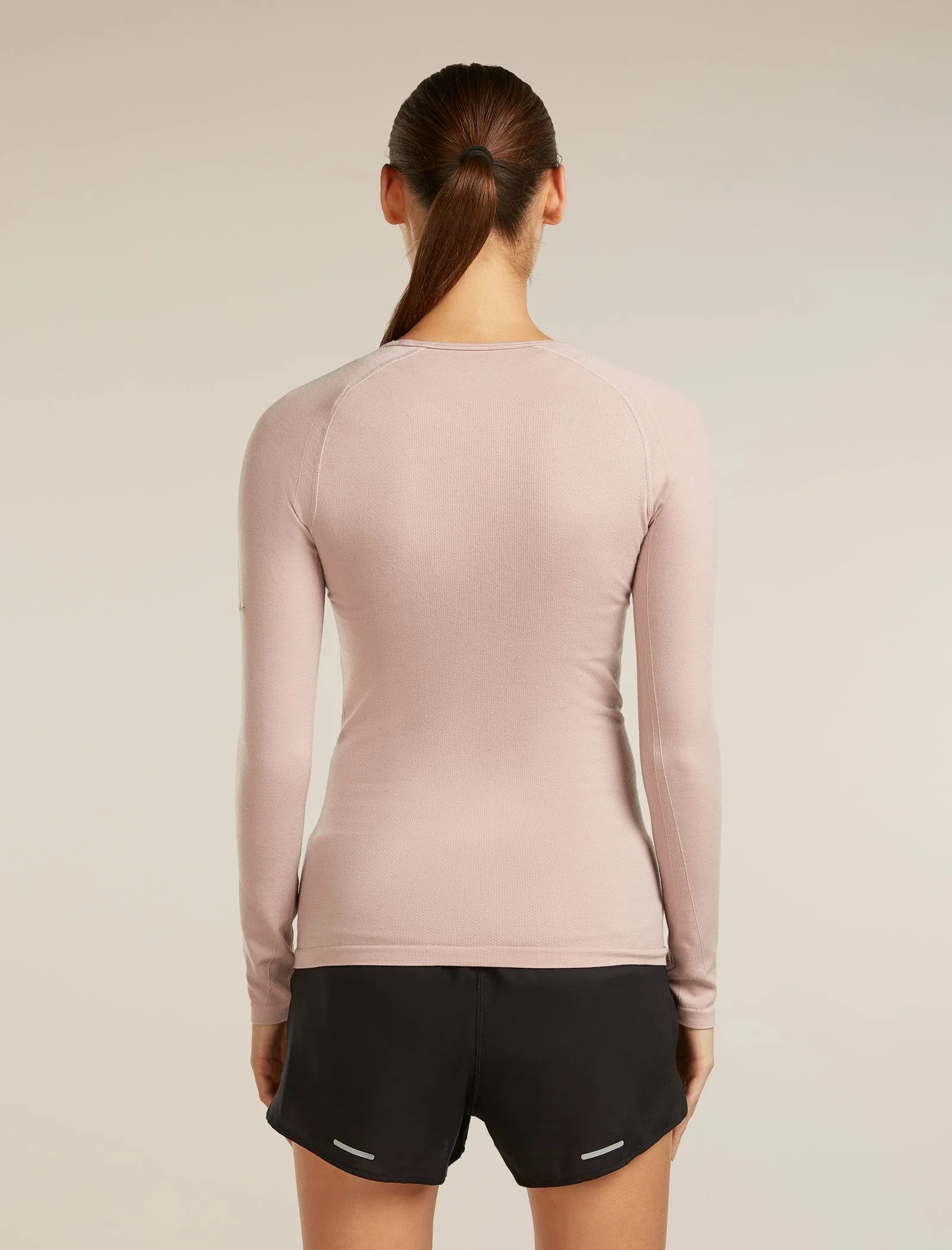 Women's Merino Blend 260 ZoneKnit™ Seamless Long Sleeve Crewe Thermal Top sold by Icebreaker product image thumbnail 2