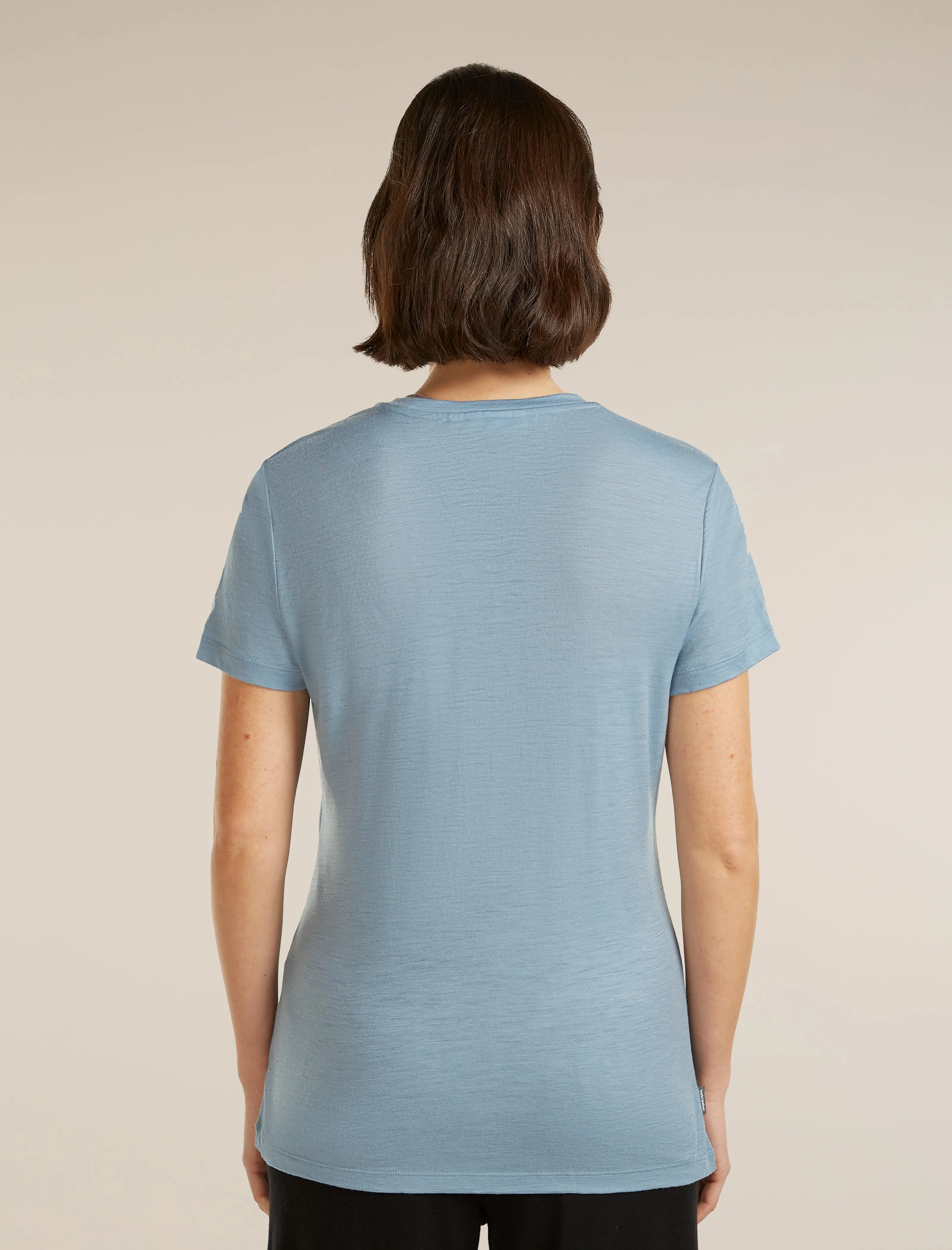 Women's Merino 150 Tech Lite Short Sleeve Tee Sparkling Stars sold by Icebreaker product image thumbnail 2