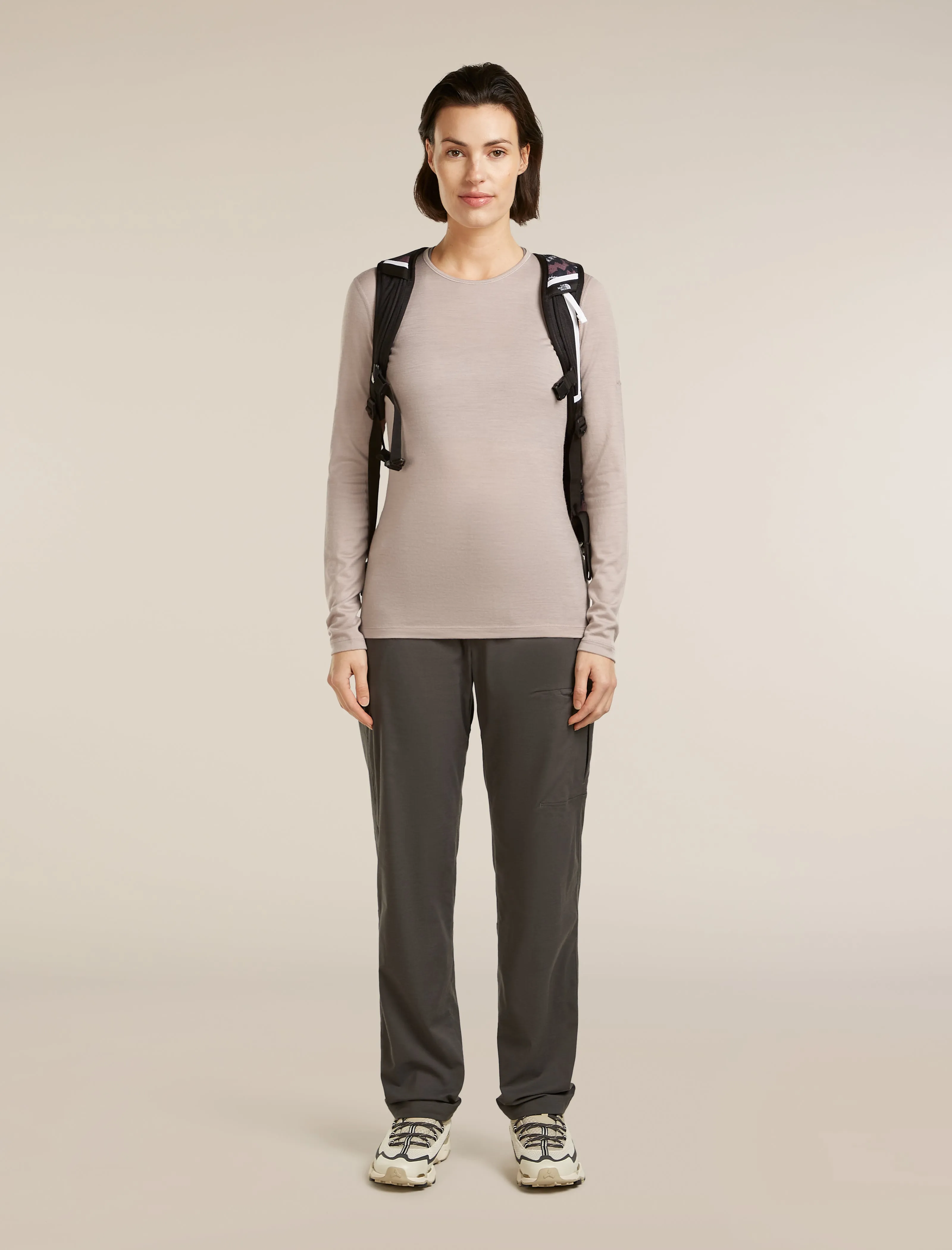 Women's Merino 200 Oasis Long Sleeve Crewe sold by Icebreaker product image thumbnail 4