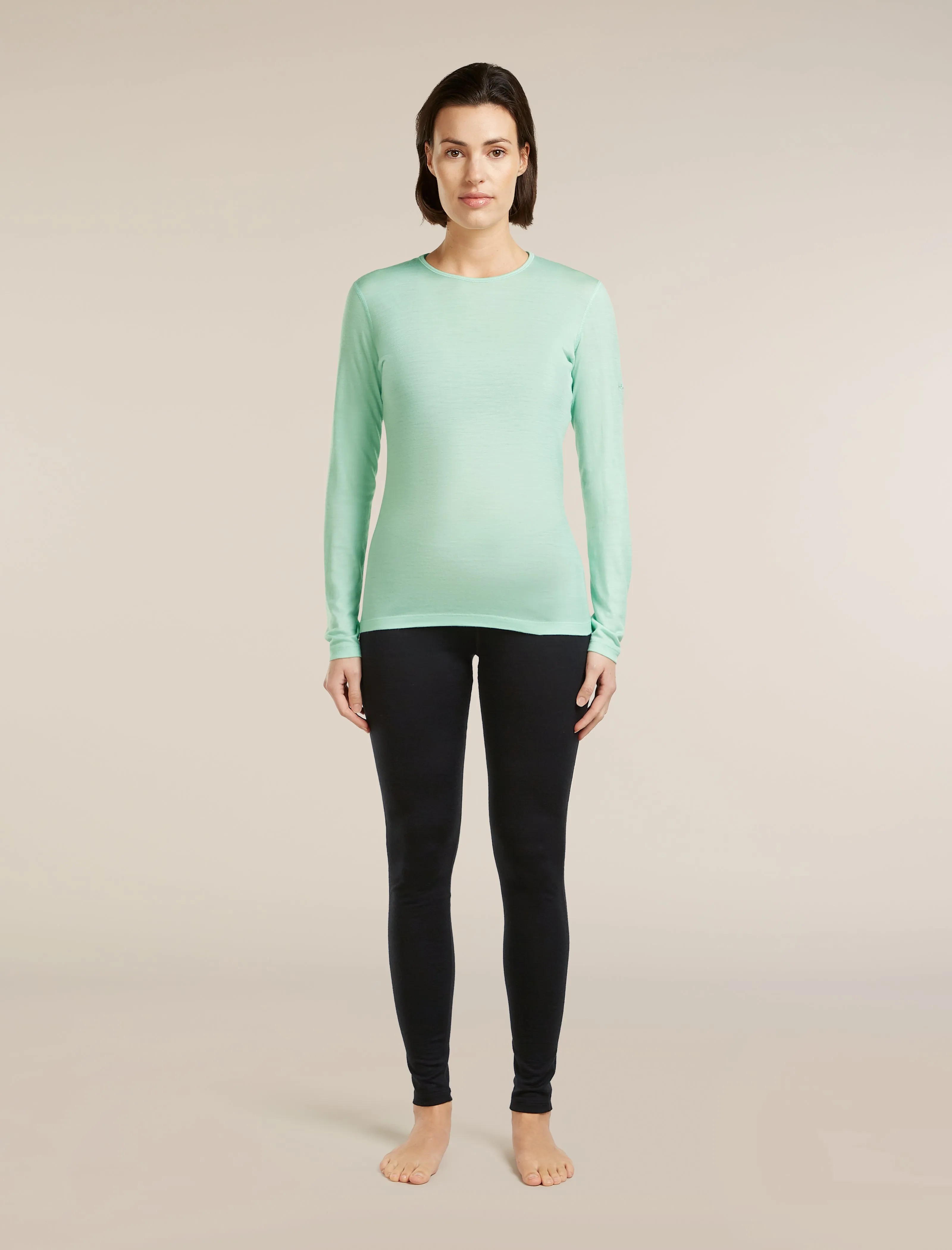 Women's Merino 200 Oasis Long Sleeve Crewe sold by Icebreaker product image thumbnail 3