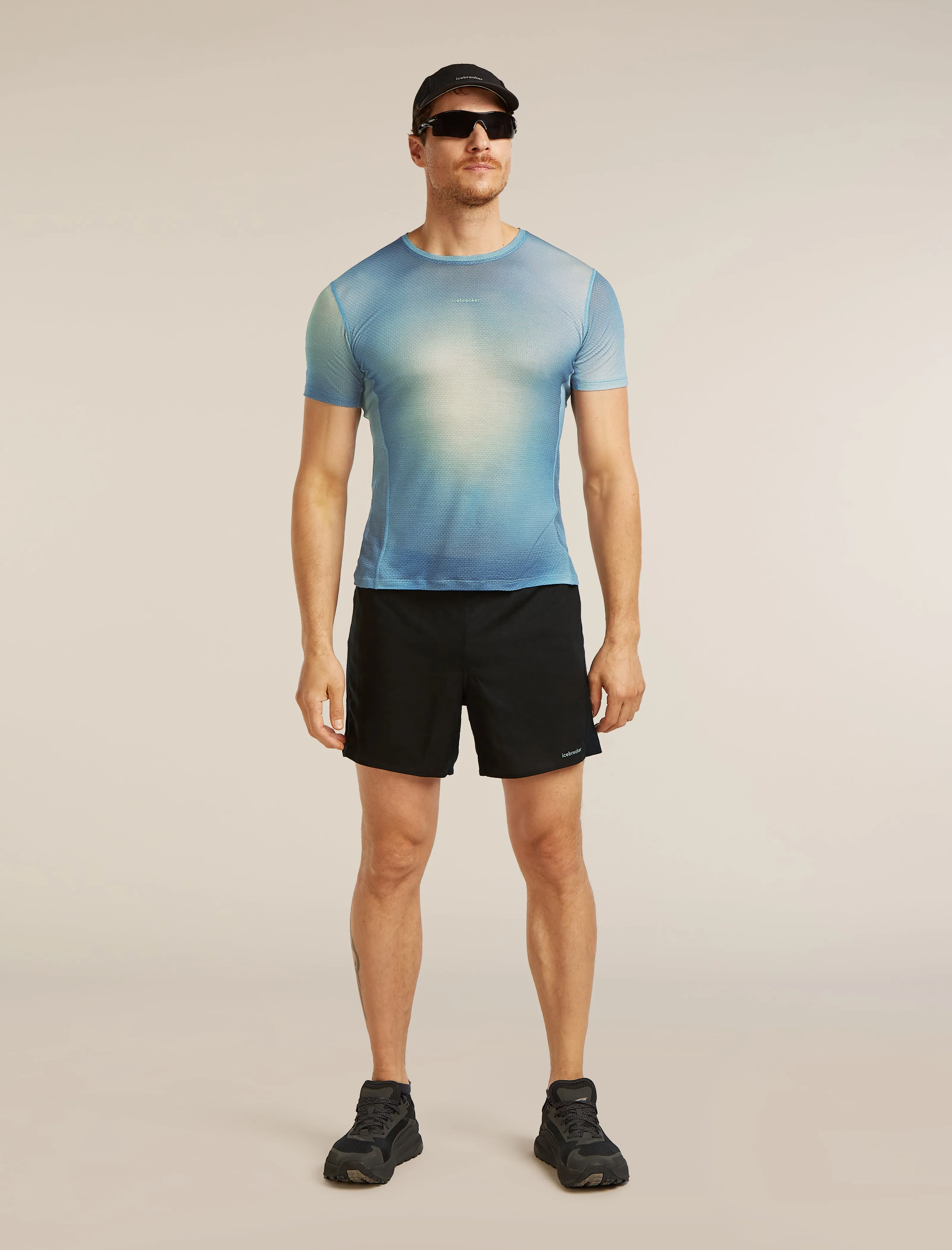 Men's Merino Blend 75 Cool-Lite™ Featherlight™ Short Sleeve Crewe AOP sold by Icebreaker product image thumbnail 4