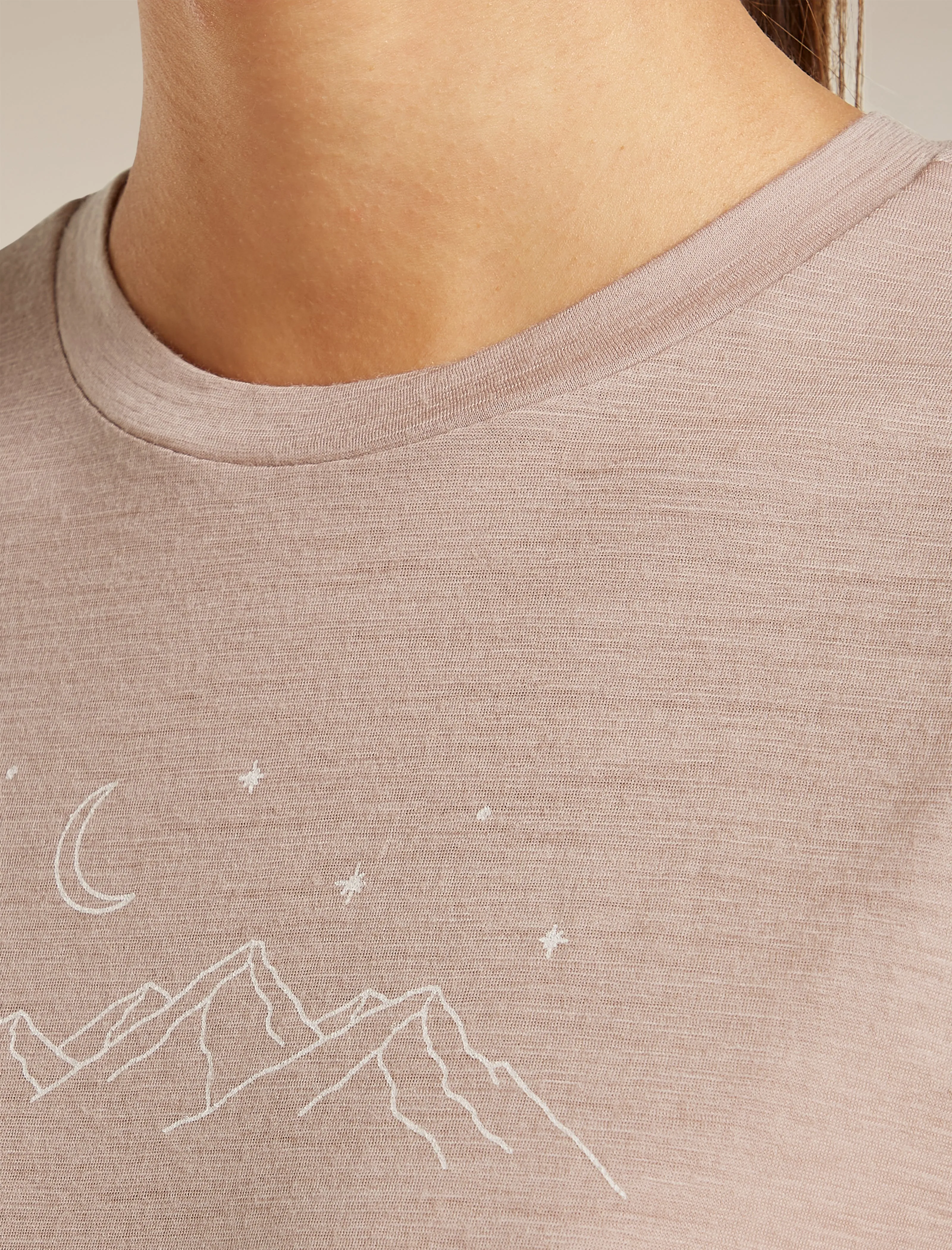 Women's Merino 150 Tech Lite Short Sleeve Tee Sparkling Stars sold by Icebreaker product image thumbnail 5