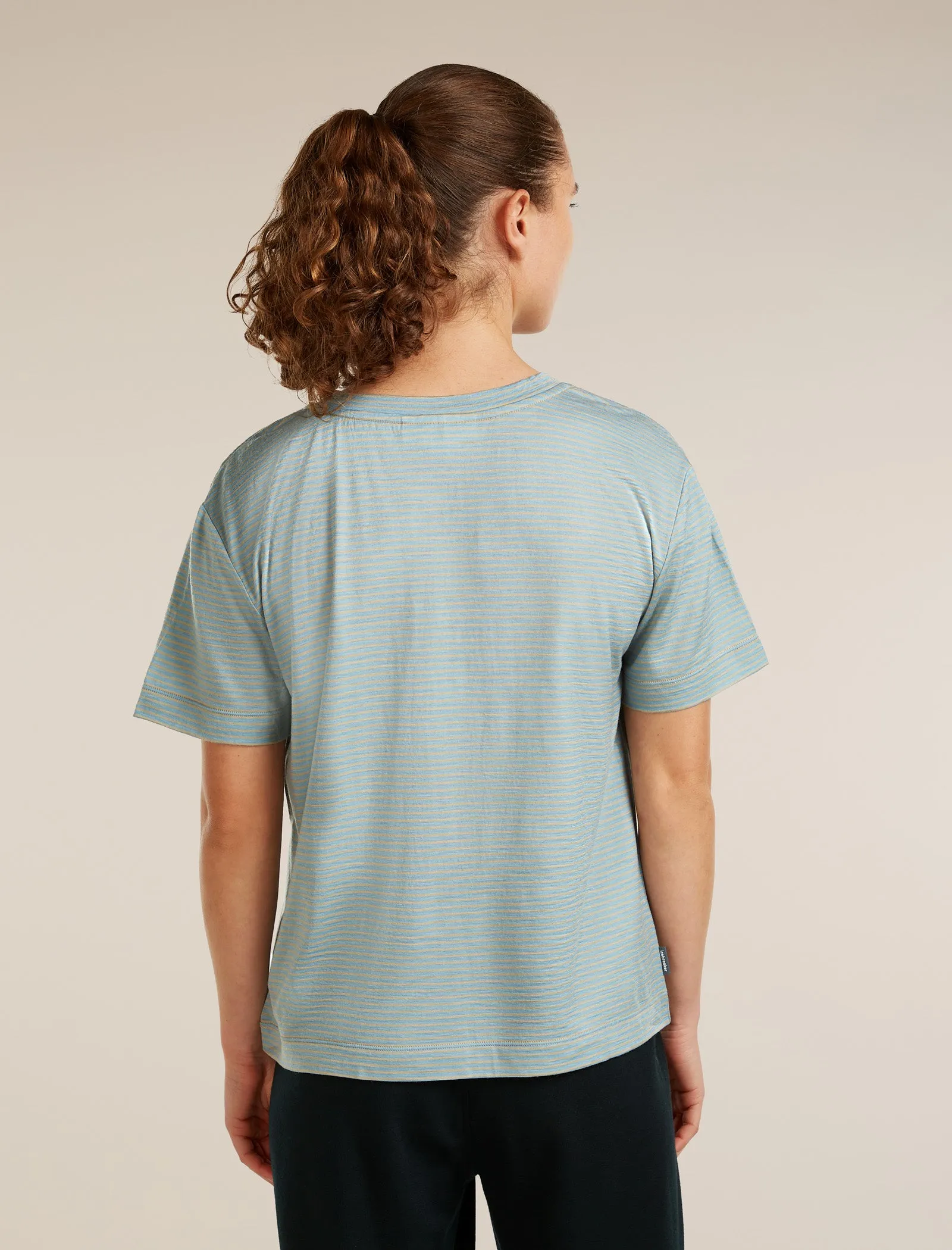 Women's Merino 150 Tech Lite Short Sleeve Relaxed V Neck Tee sold by Icebreaker product image thumbnail 2