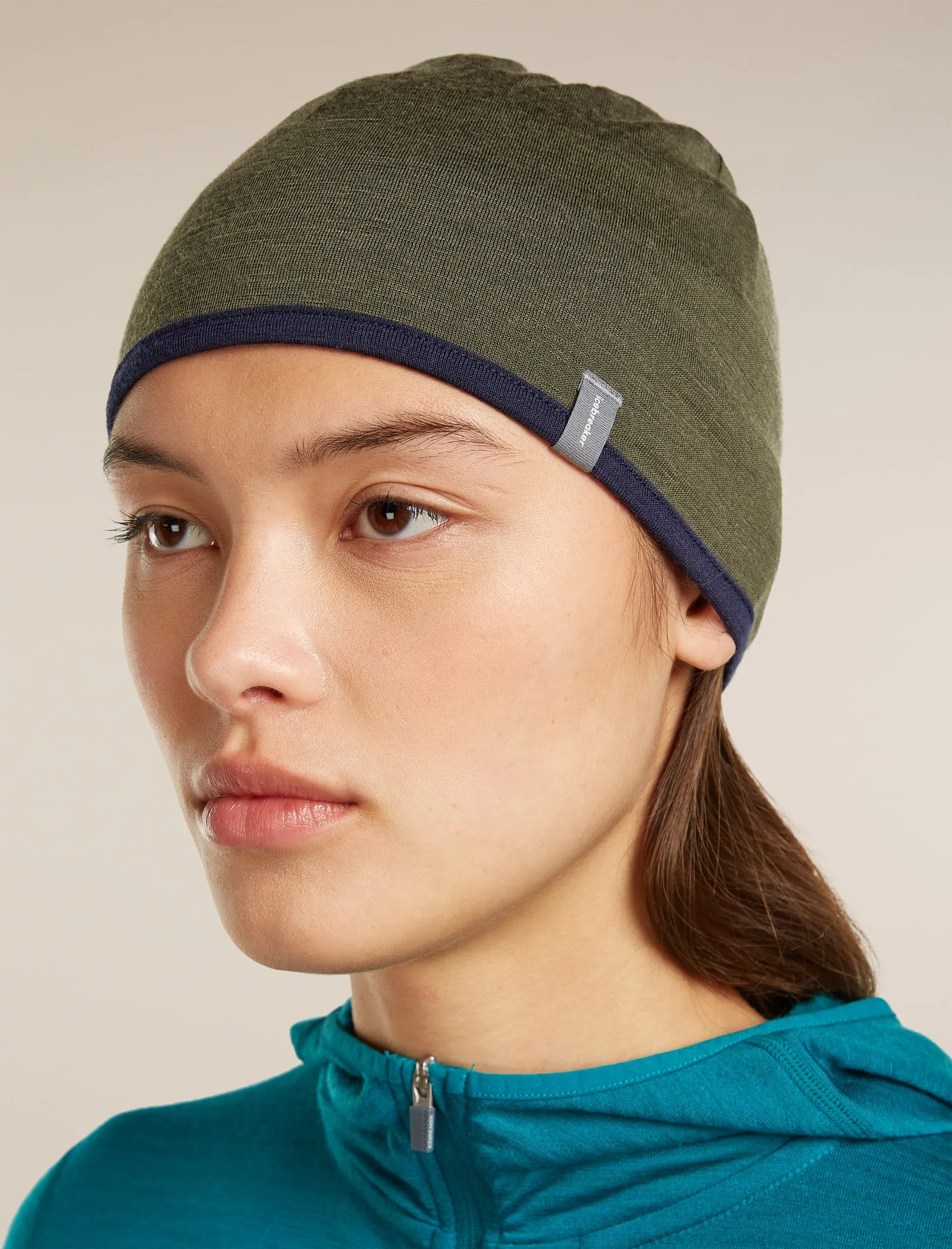 Unisex Merino 200 Oasis Reversible Beanie sold by Icebreaker