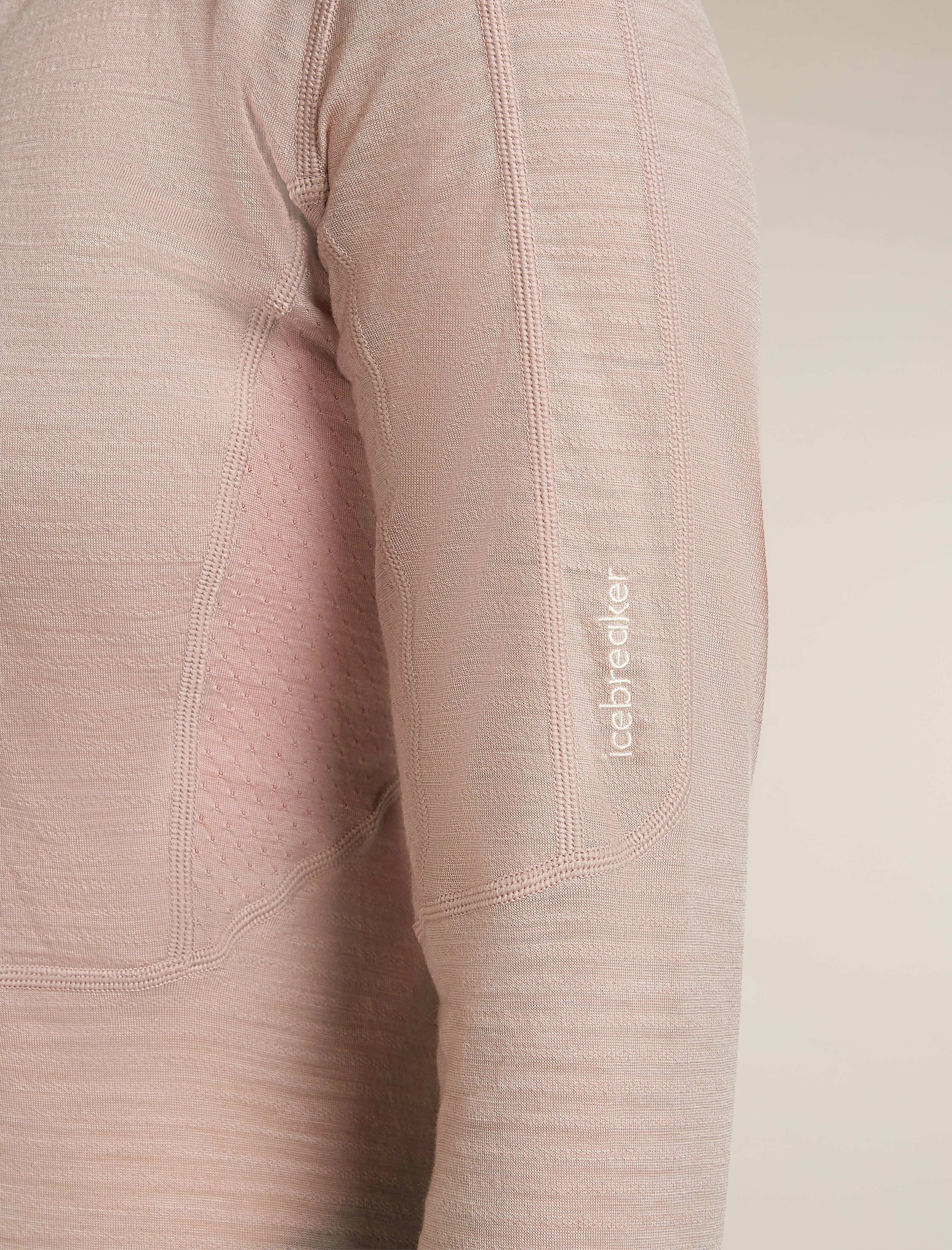 Women's Merino Blend 200 RealFleece™ Descender Long Sleeve Half Zip sold by Icebreaker product image thumbnail 5