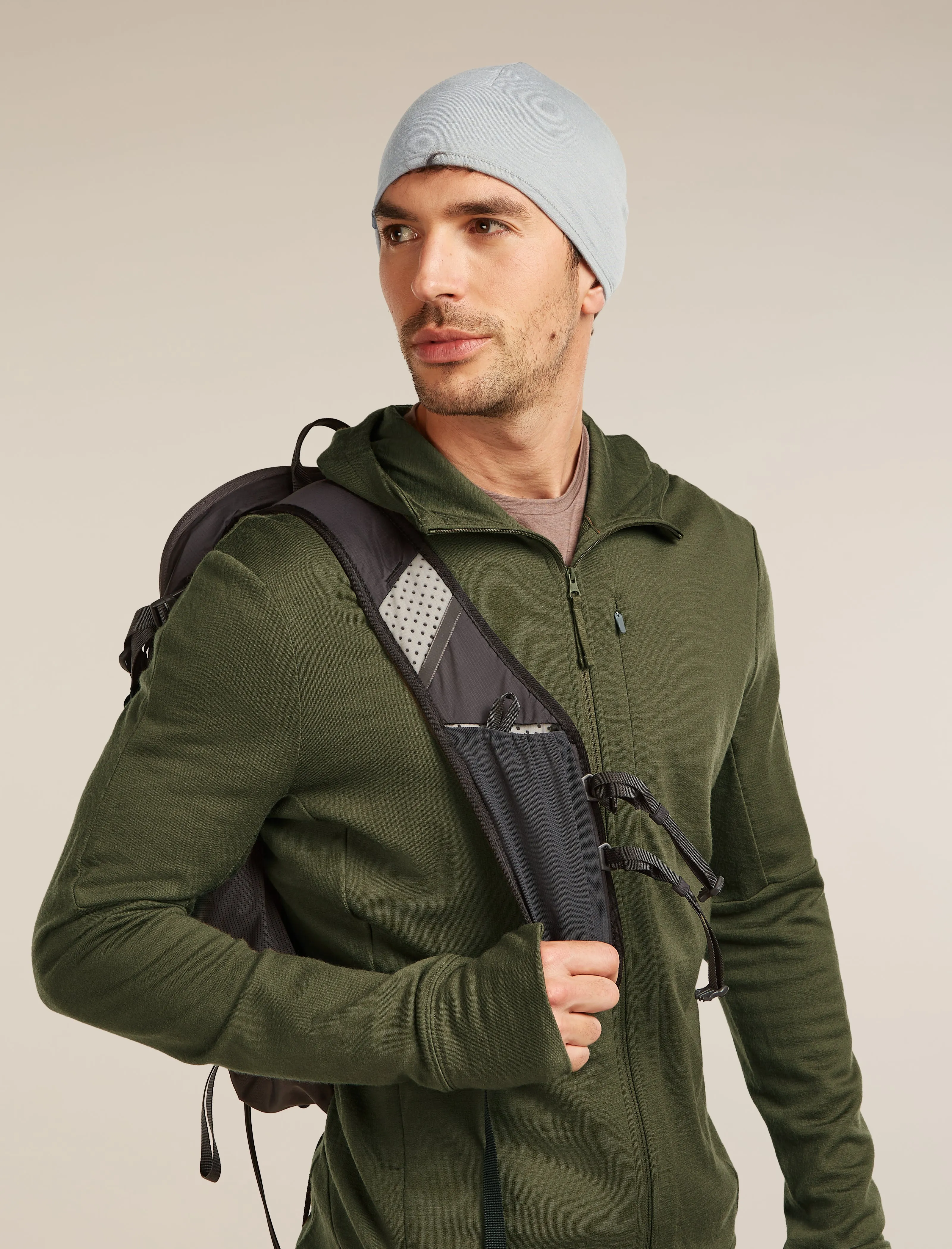 Unisex Merino 200 Oasis Reversible Beanie sold by Icebreaker product image thumbnail 3