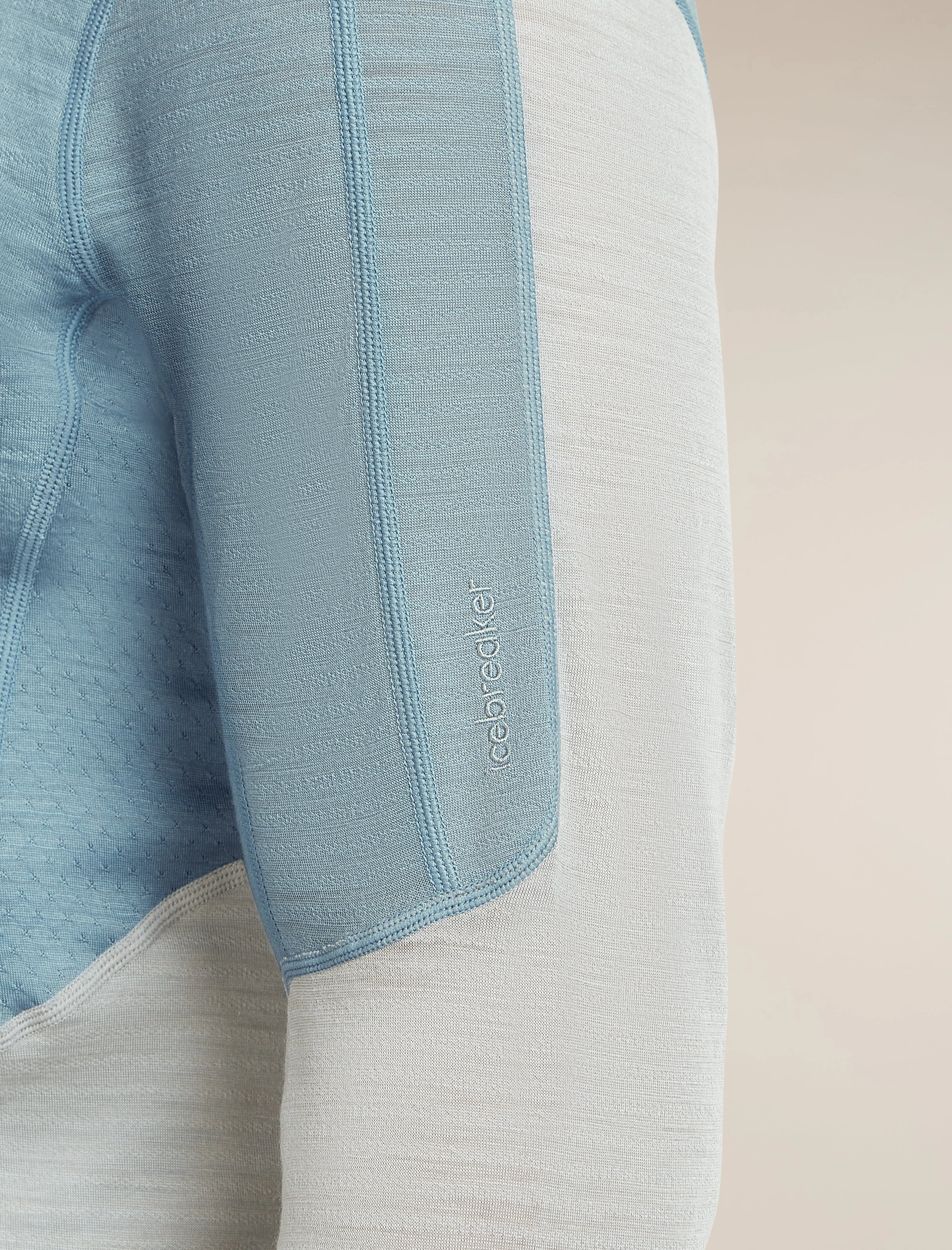 Men's Merino Blend 200 RealFleece™ Descender Long Sleeve Zip Hoodie sold by Icebreaker product image thumbnail 5