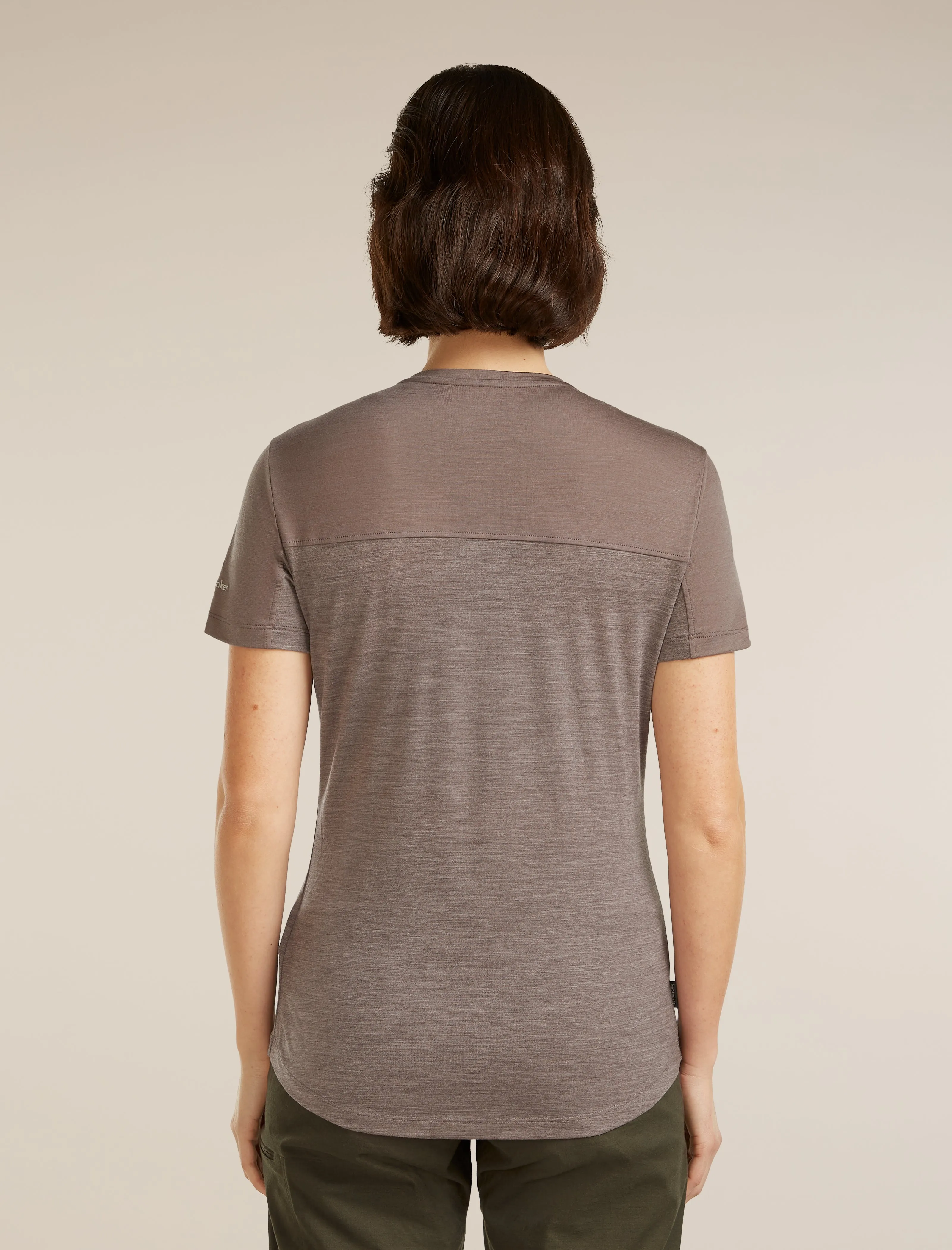 Women's Merino Blend 125 Cool-Lite™ Sphere Short Sleeve Tee Colour Block sold by Icebreaker product image thumbnail 2