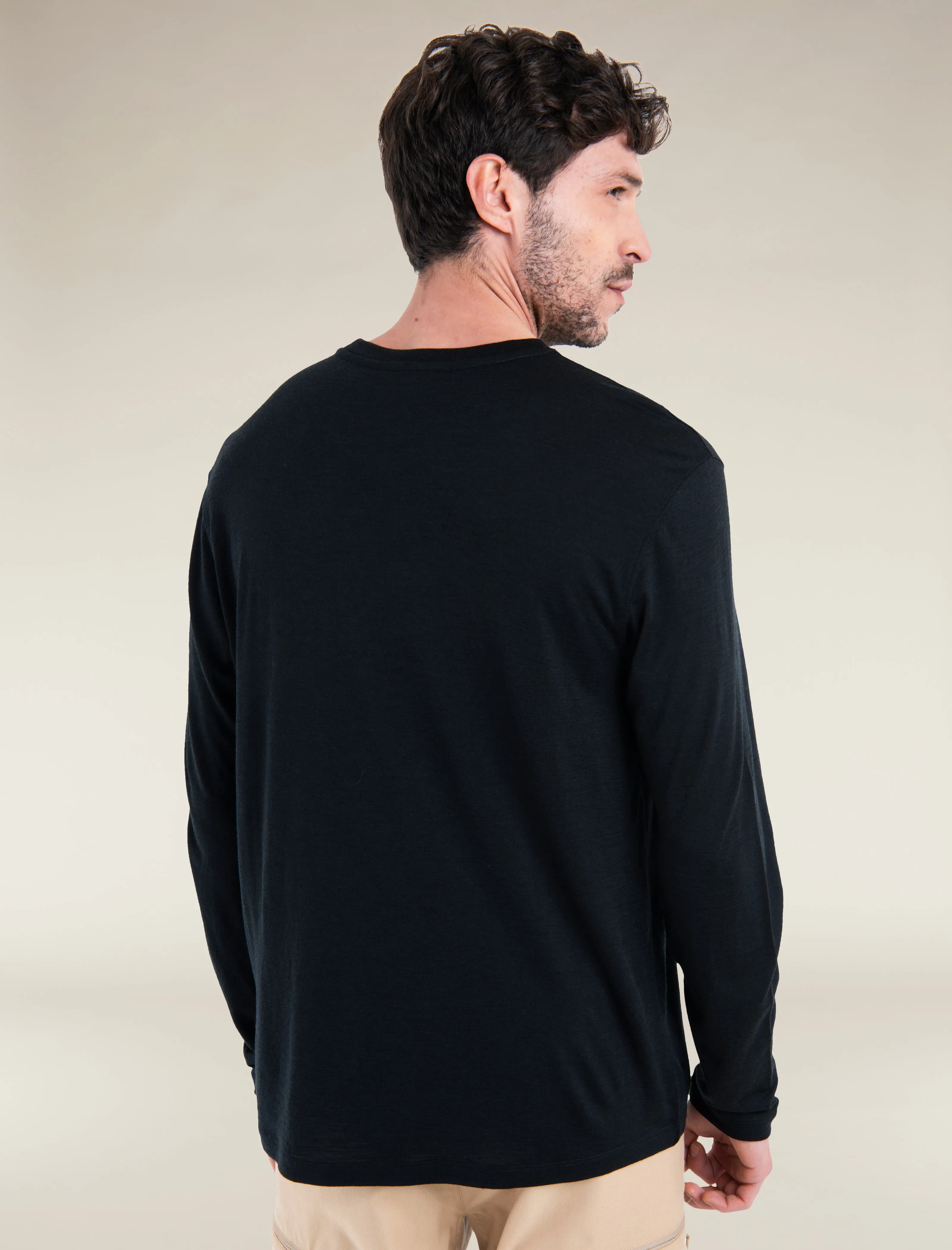 Men's Merino 150 Tech Lite Long Sleeve Relaxed Pocket T-Shirt sold by Icebreaker product image thumbnail 2