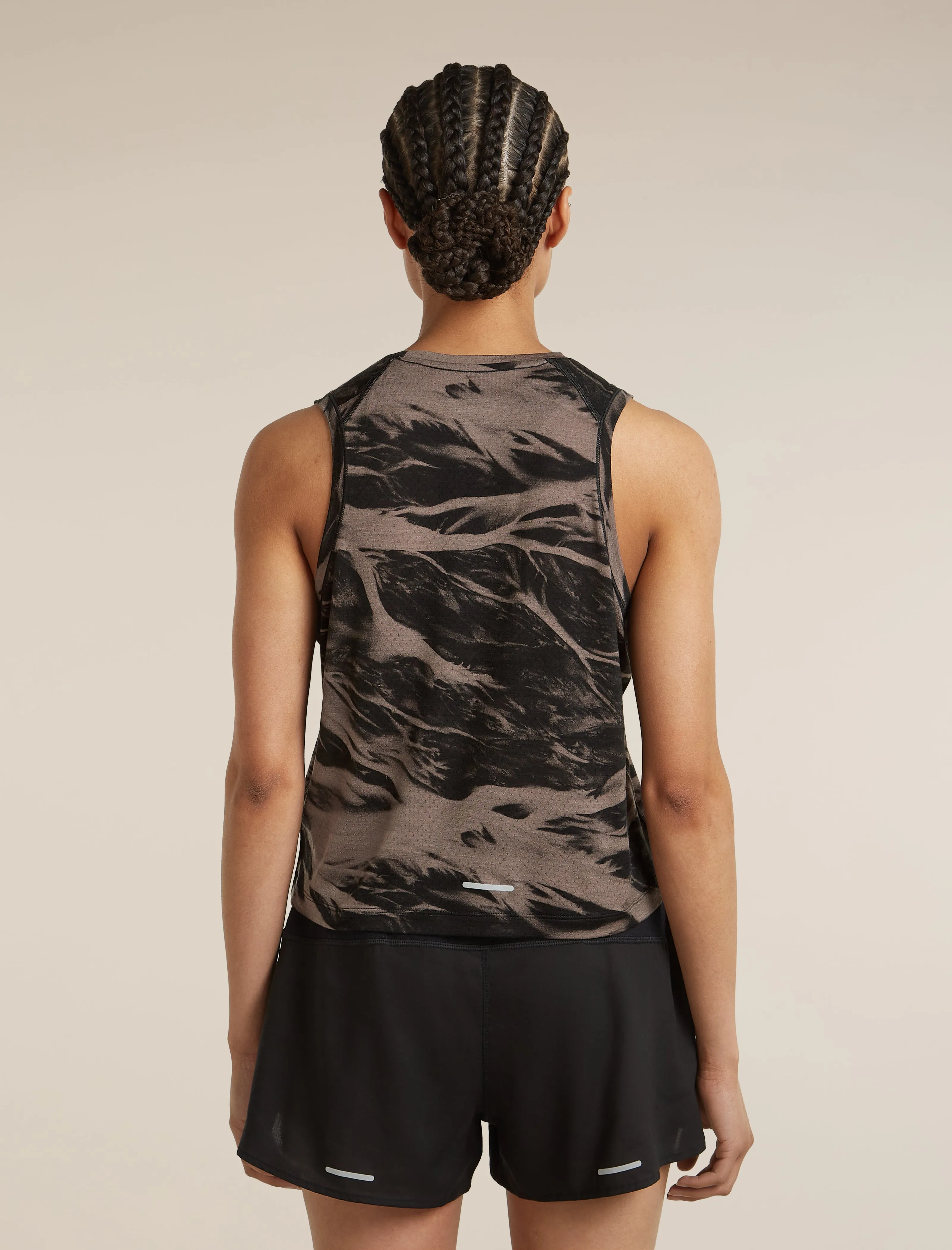 Women's Merino Blend 125 Cool-Lite™ Speed Tank Motion AOP sold by Icebreaker product image thumbnail 2