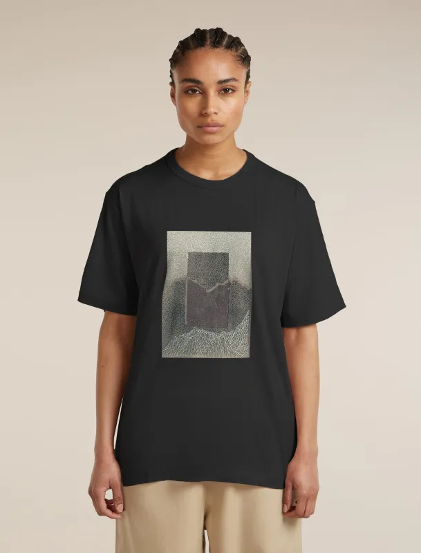 Women's Merino 150 Tech Lite Short Sleeve Relaxed Tee Mountain Shift made by Icebreaker
