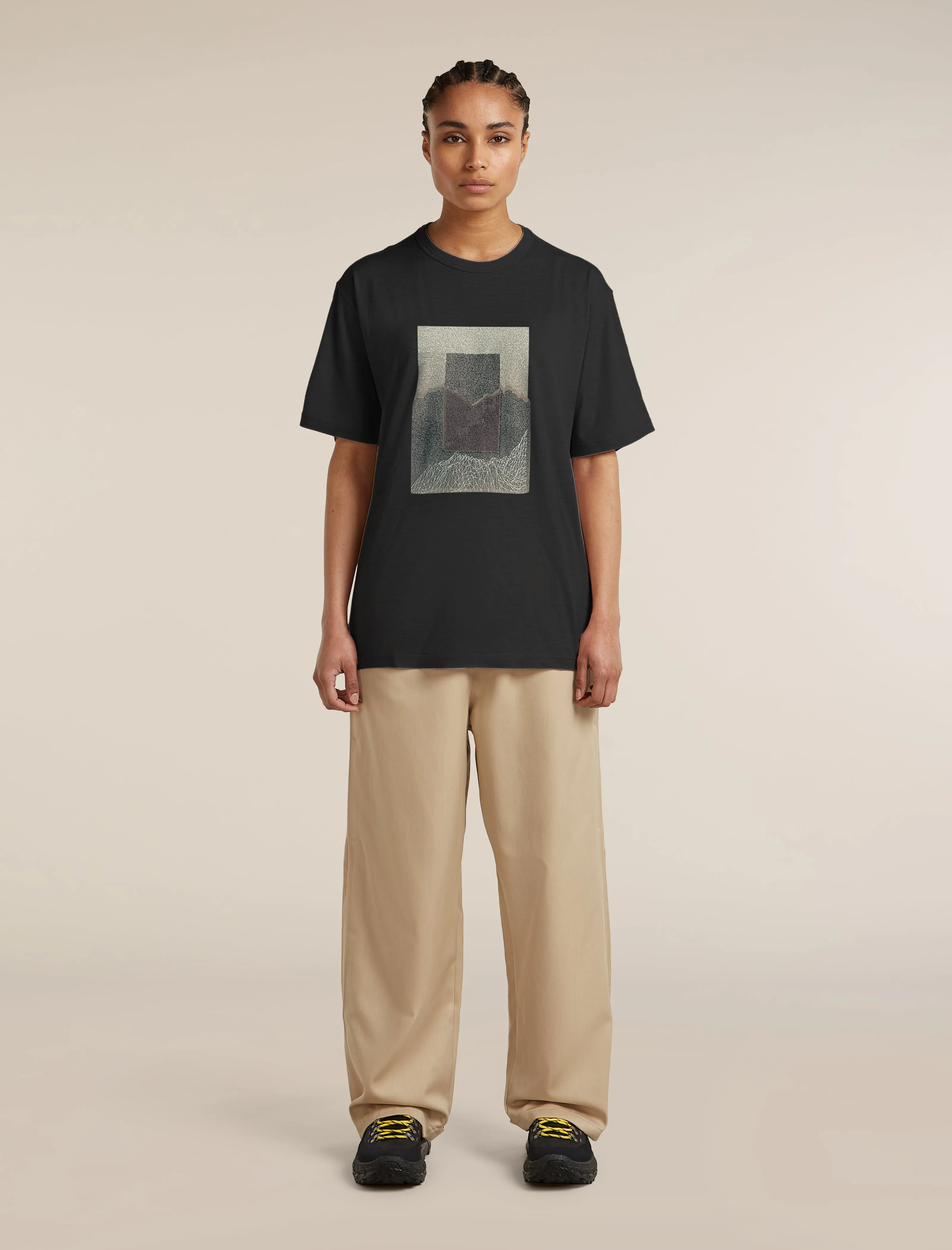 Women's Merino 150 Tech Lite Short Sleeve Relaxed Tee Mountain Shift sold by Icebreaker product image thumbnail 3