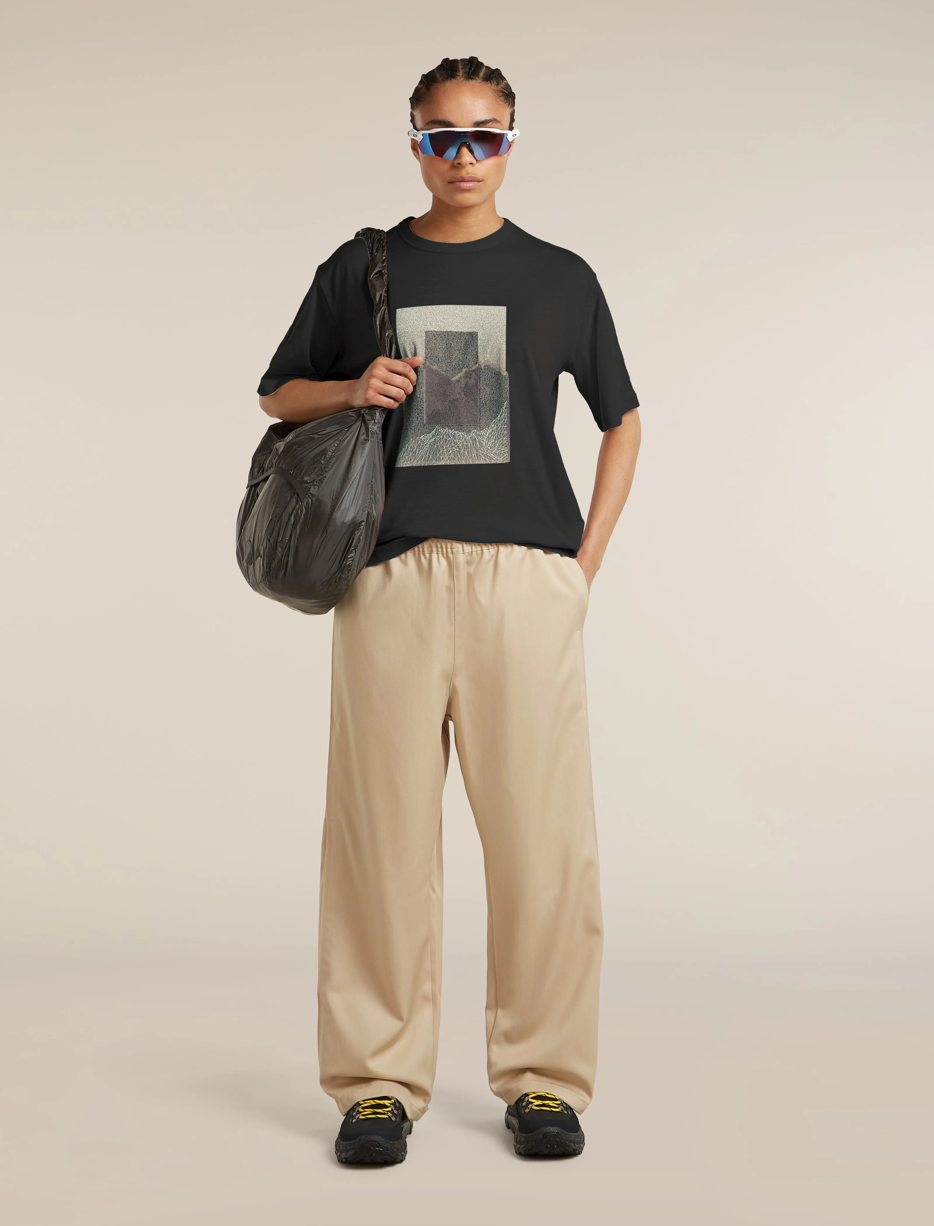Women's Merino 150 Tech Lite Short Sleeve Relaxed Tee Mountain Shift sold by Icebreaker product image thumbnail 4