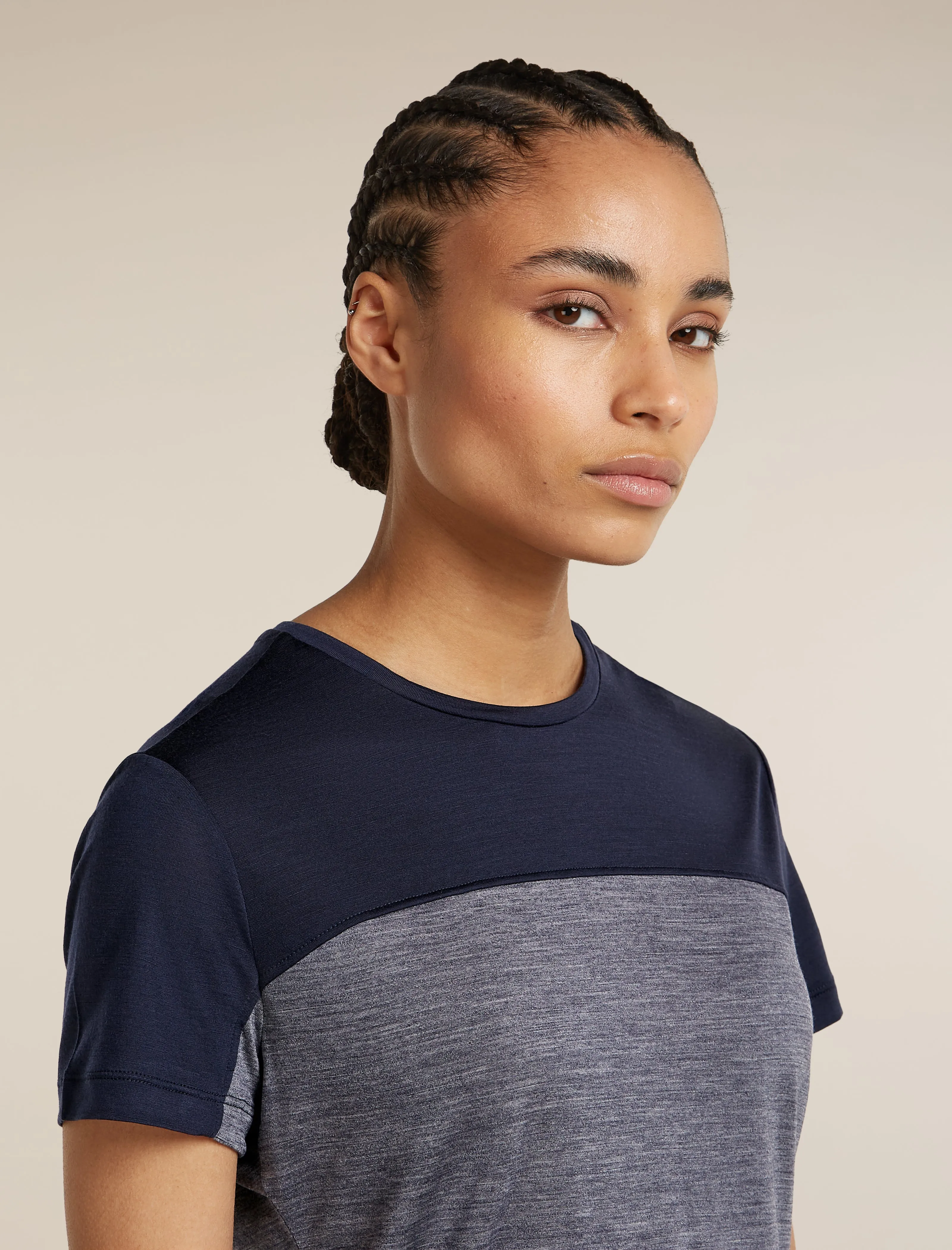 Women's Merino Blend 125 Cool-Lite™ Sphere Short Sleeve Tee Colour Block sold by Icebreaker product image thumbnail 5