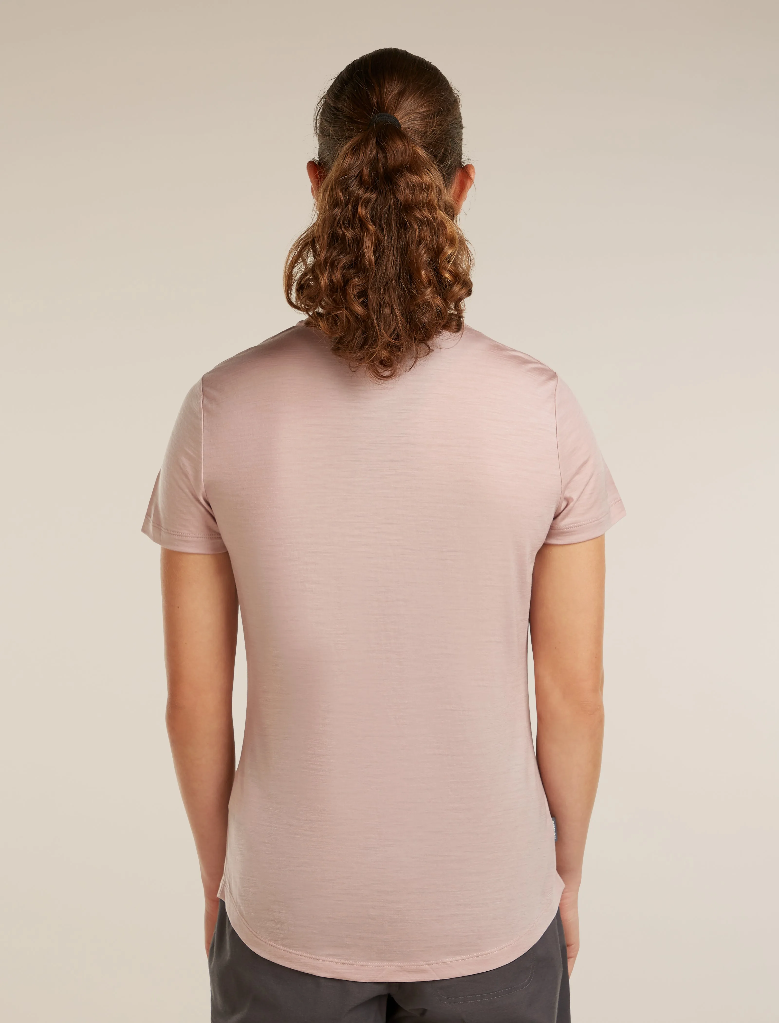 Women's Merino Blend 125 Cool-Lite™ Sphere Short Sleeve Tee sold by Icebreaker product image thumbnail 2