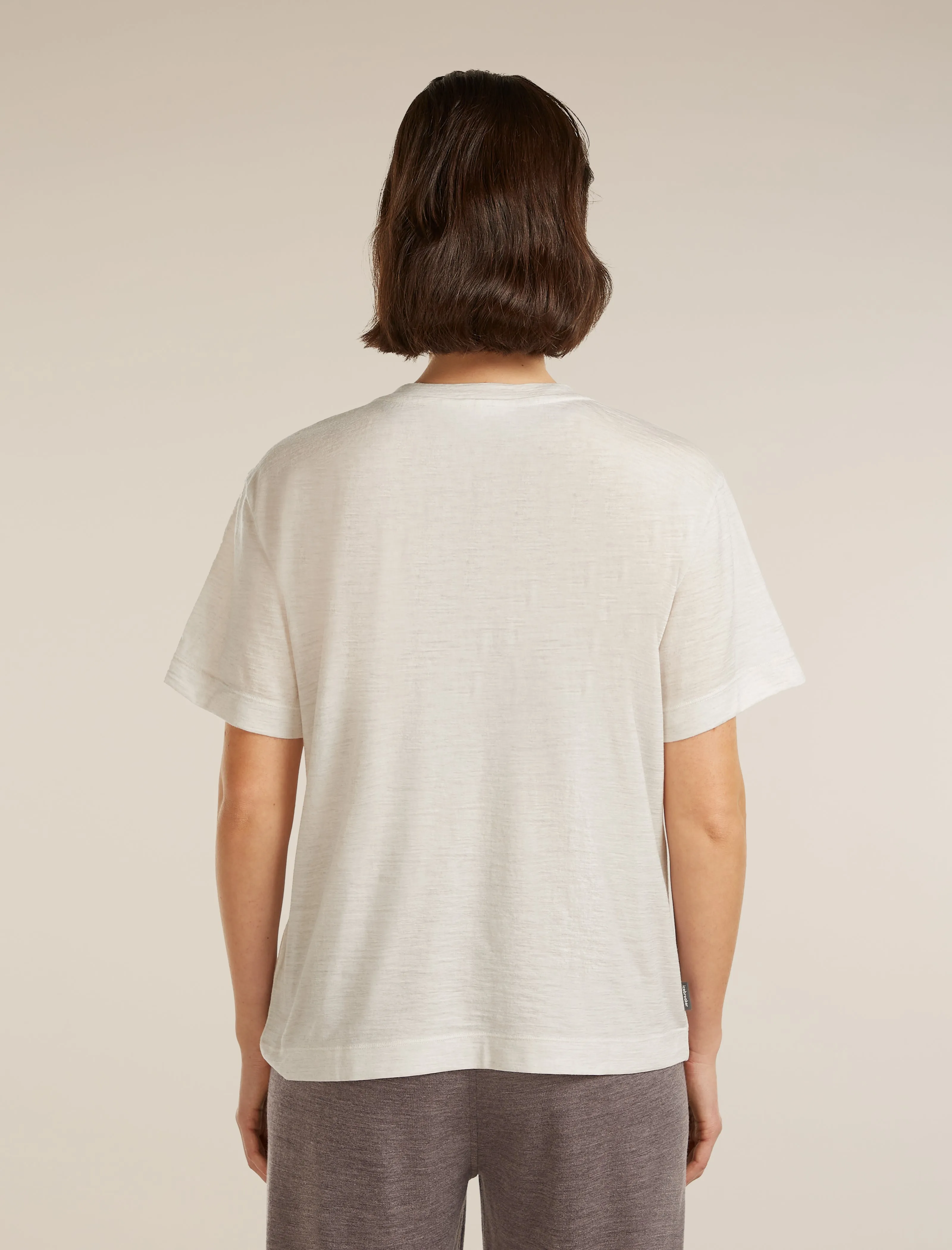 Women's Merino 150 Tech Lite Short Sleeve Relaxed V Neck Tee sold by Icebreaker product image thumbnail 2
