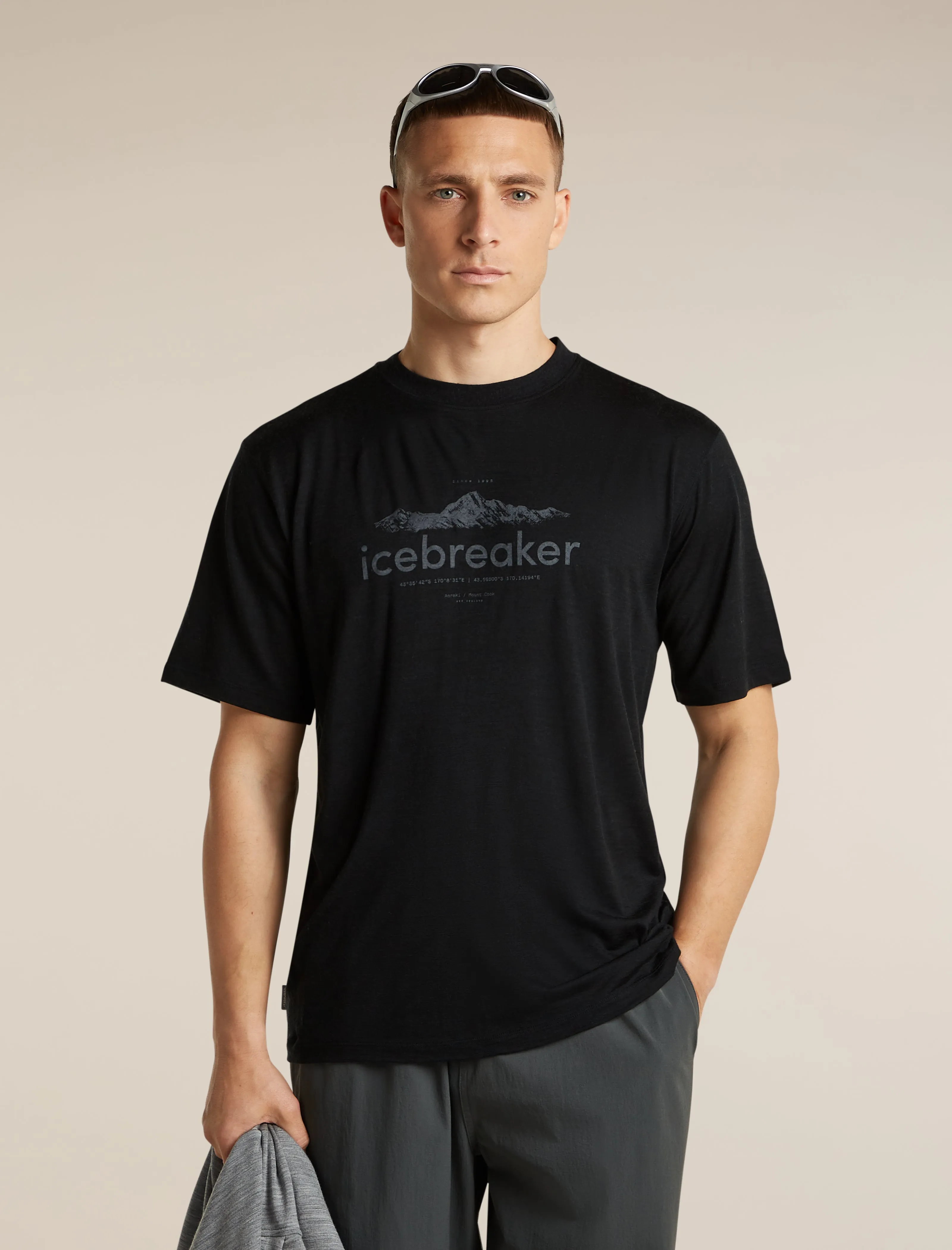 Men's Merino 150 Tech Lite Short Sleeve Relaxed Tee icebreaker Heritage sold by Icebreaker product image thumbnail 5