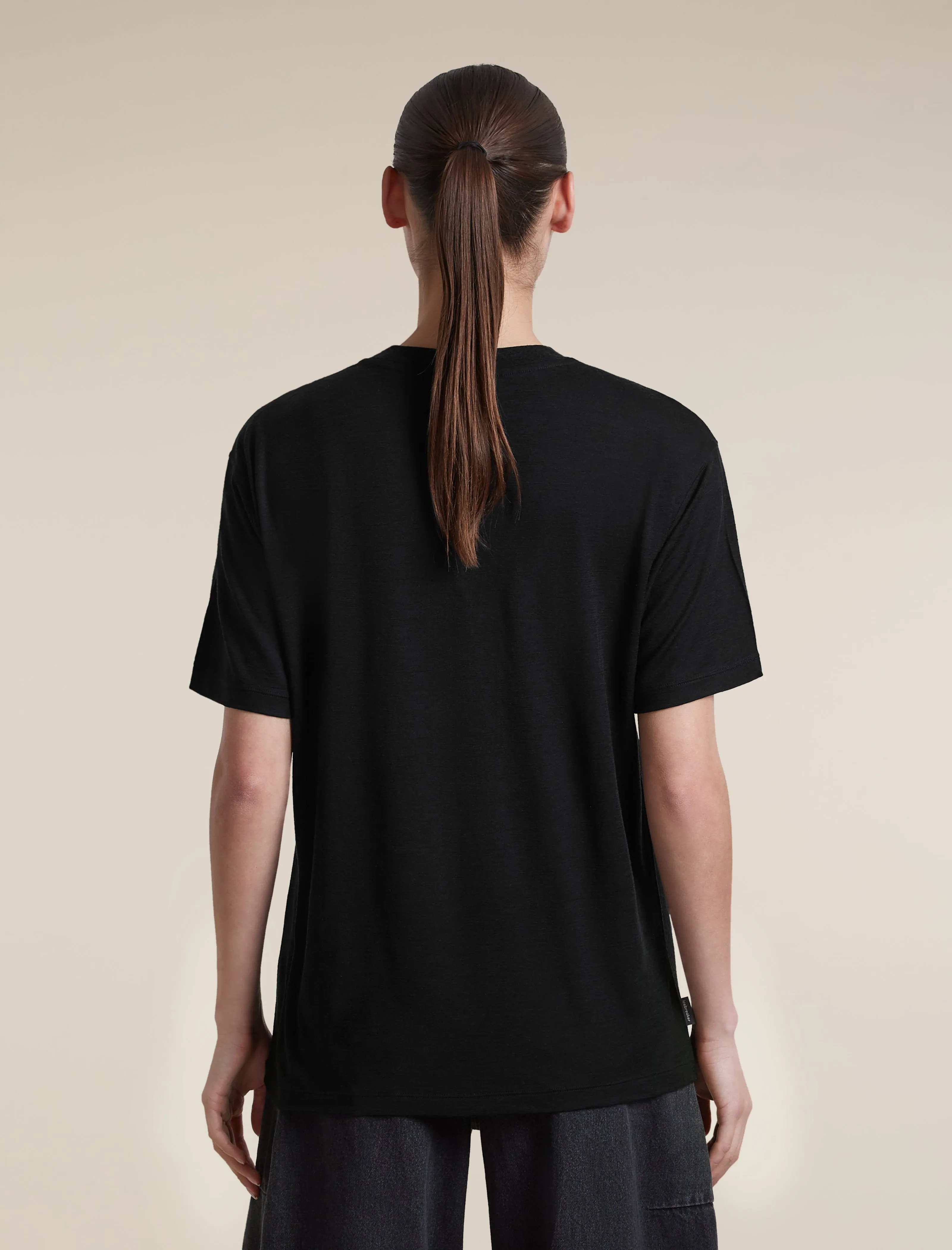 Women's Merino 150 Tech Lite Short Sleeve Relaxed Tee icebreaker Heritage sold by Icebreaker product image thumbnail 2
