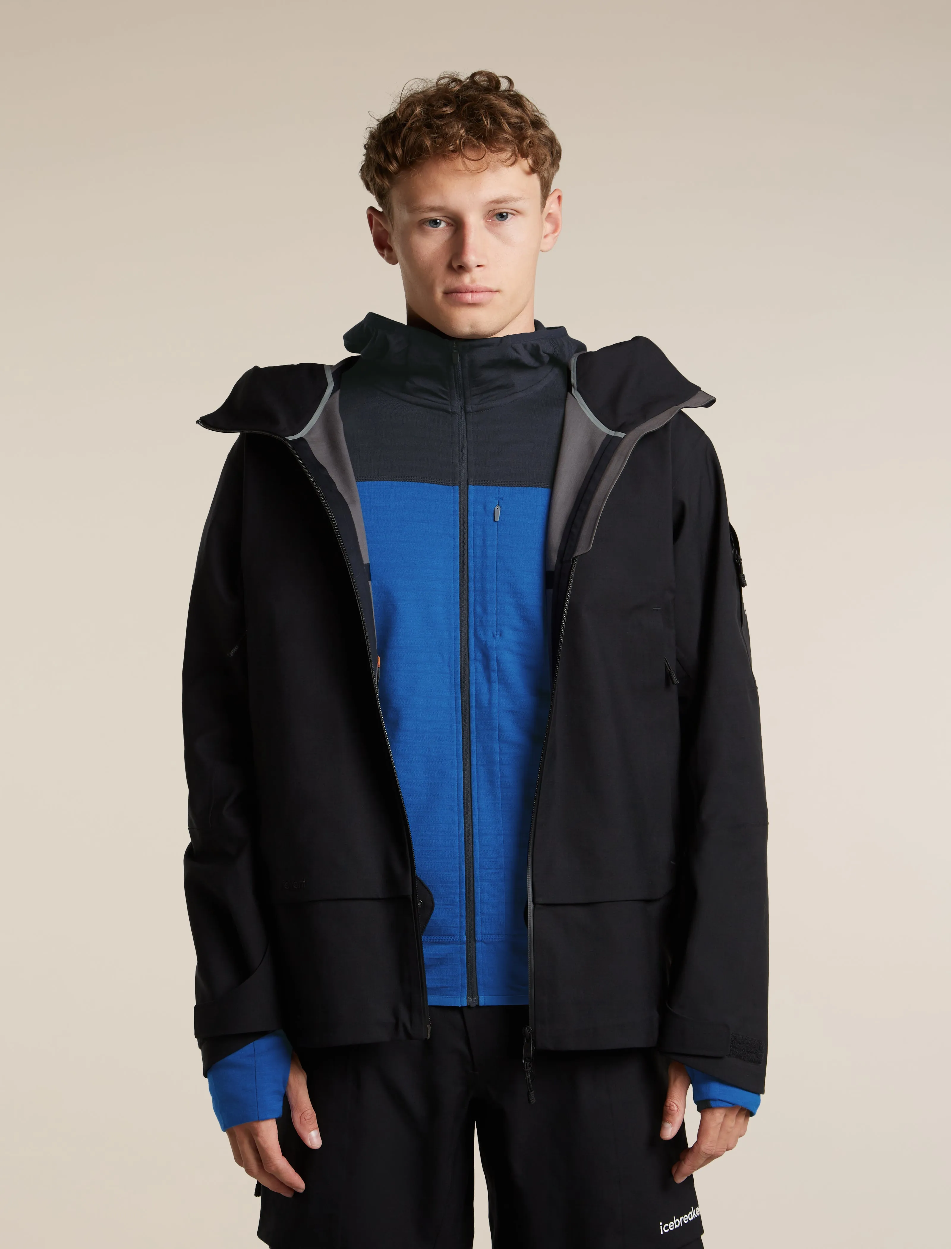 Men's Merino Blend 300 RealFleece™ Descender Long Sleeve Zip Hoodie sold by Icebreaker product image thumbnail 5