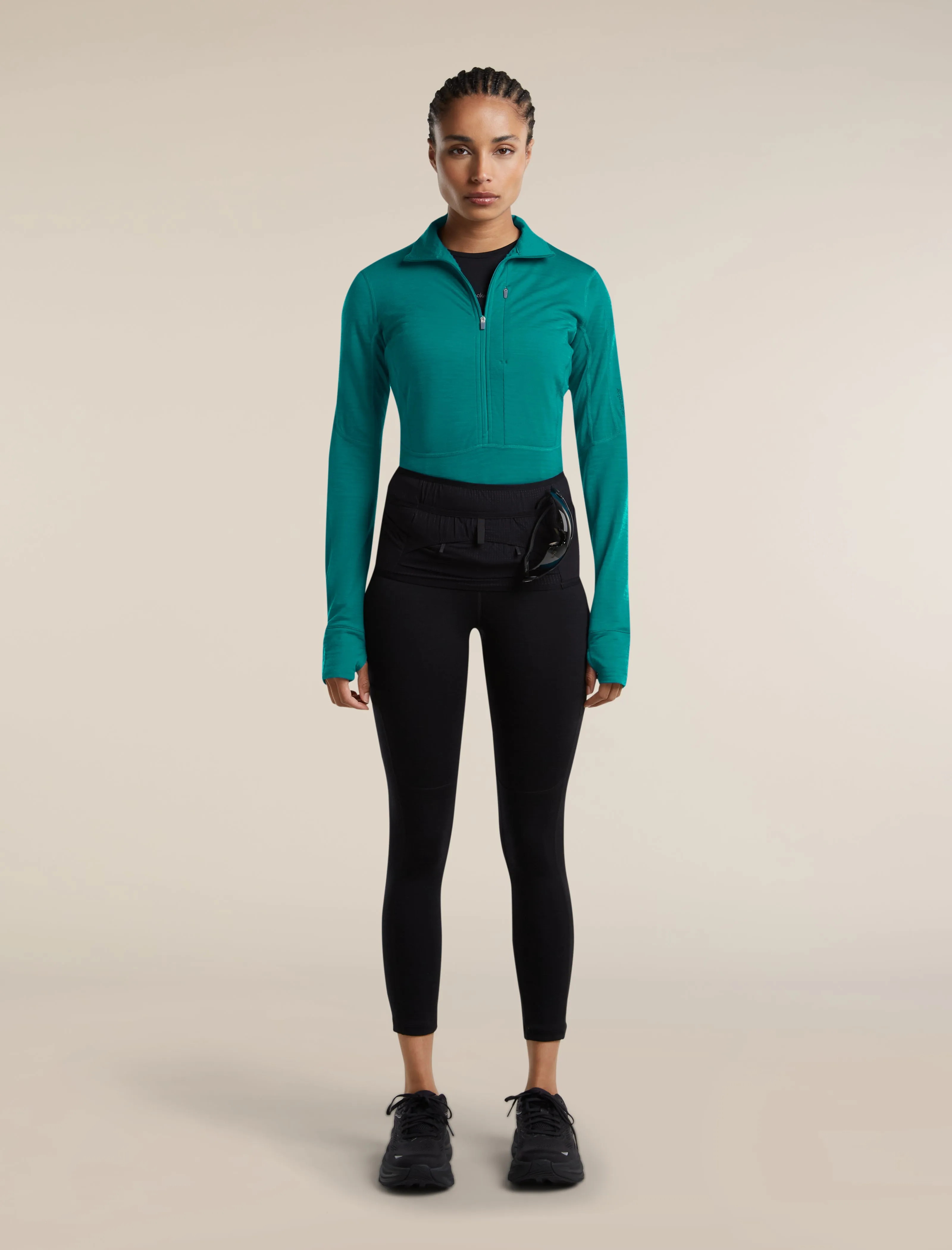 Women's Merino Blend 200 RealFleece™ Descender Long Sleeve Half Zip sold by Icebreaker product image thumbnail 4