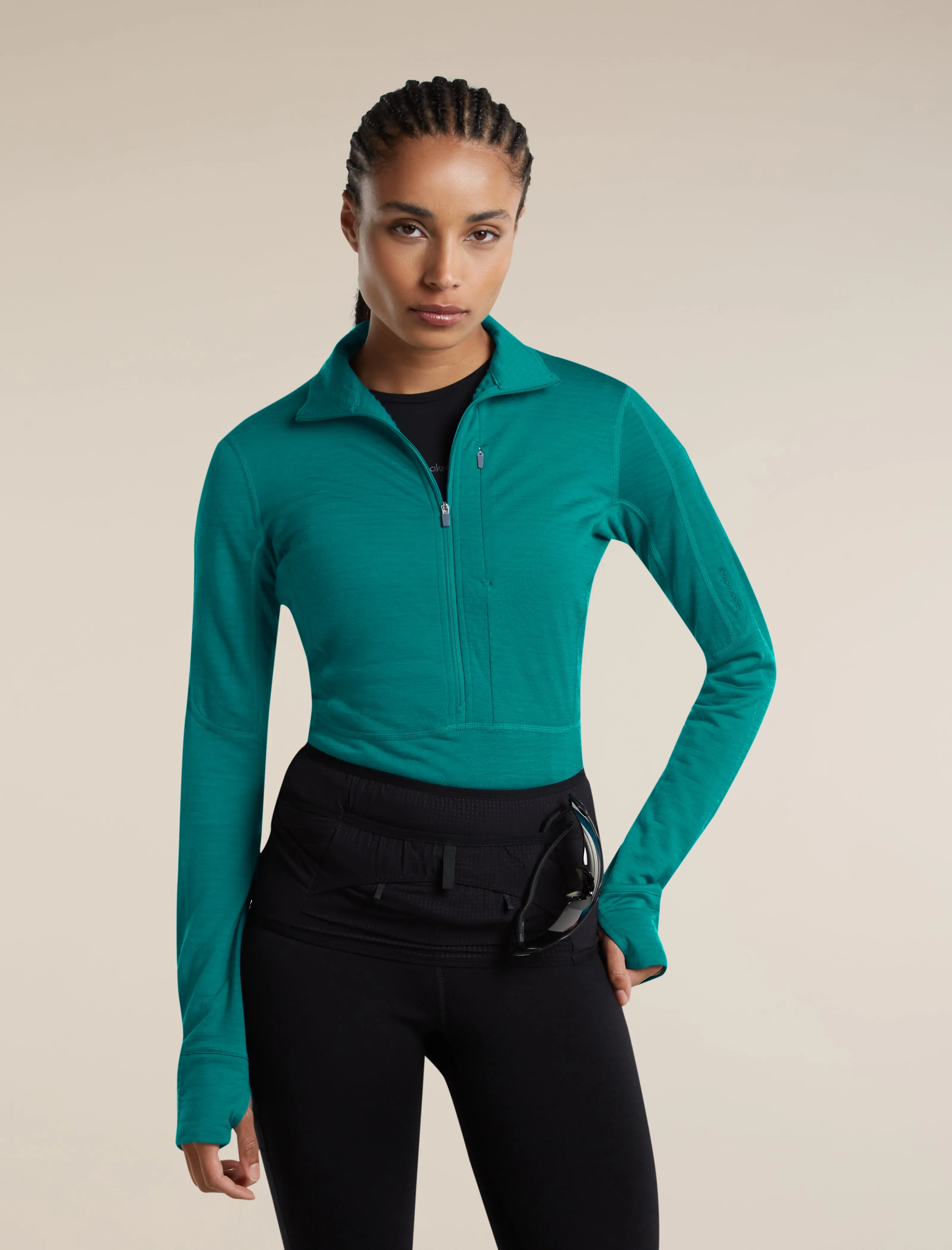 Women's Merino Blend 200 RealFleece™ Descender Long Sleeve Half Zip sold by Icebreaker product image thumbnail 5
