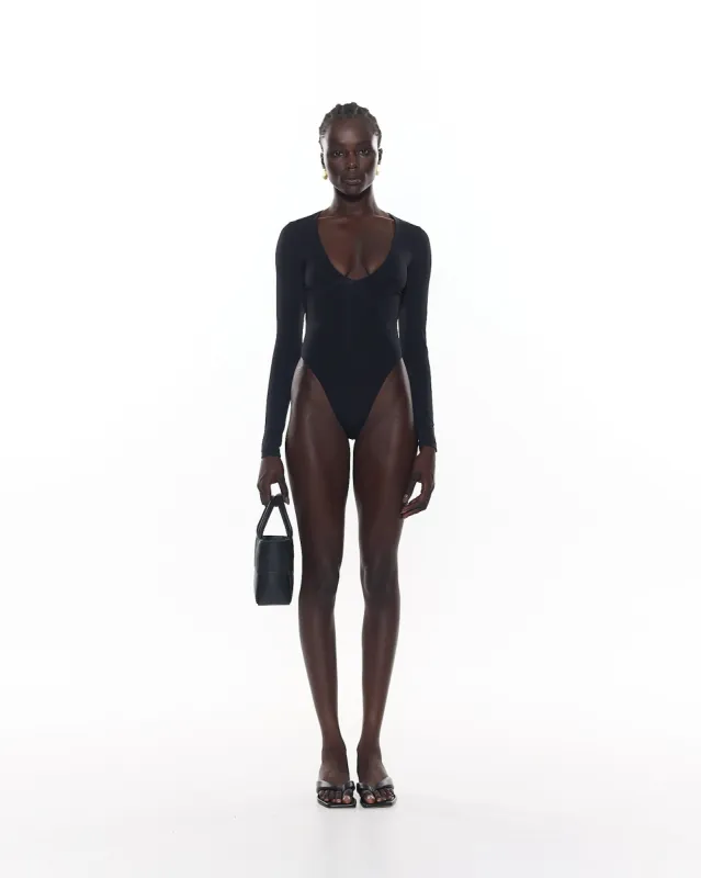 Jag One Piece | Black sold by MYRASWIM