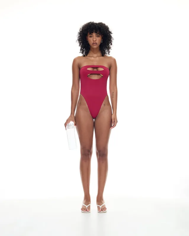 Mavrik One Piece | Pinot sold by MYRASWIM