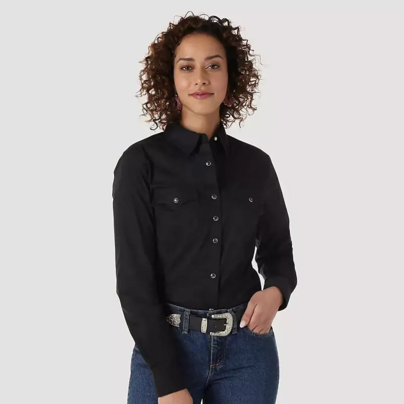 WRANGLER WOMENS SOLID SNAP SHIRT - BLACK made by Wrangler