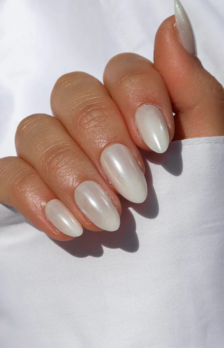 Glowie Born Dreamer White Chrome Nail Palette sold by Beginning Boutique