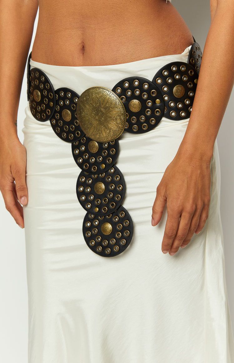 Sadie Black Disc Belt sold by Beginning Boutique product image thumbnail 3