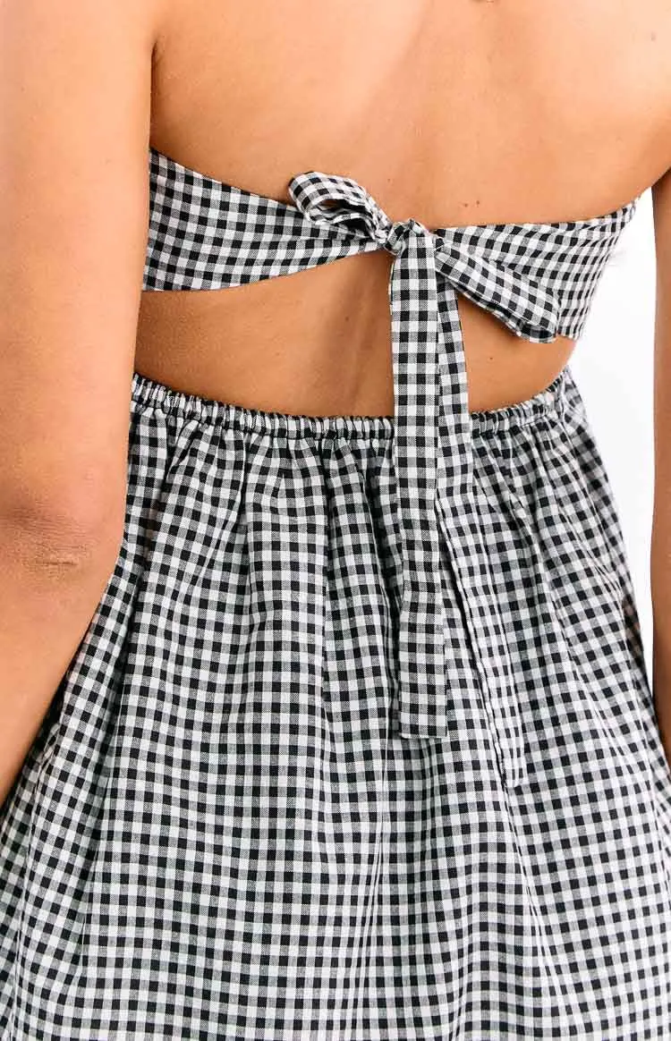Berrie Black Gingham Strapless Mini Dress sold by Beginning Boutique product image thumbnail 5