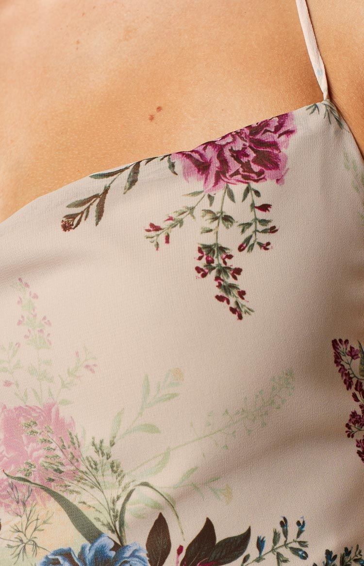 Sabrina Floral Crop Top sold by Beginning Boutique product image thumbnail 8