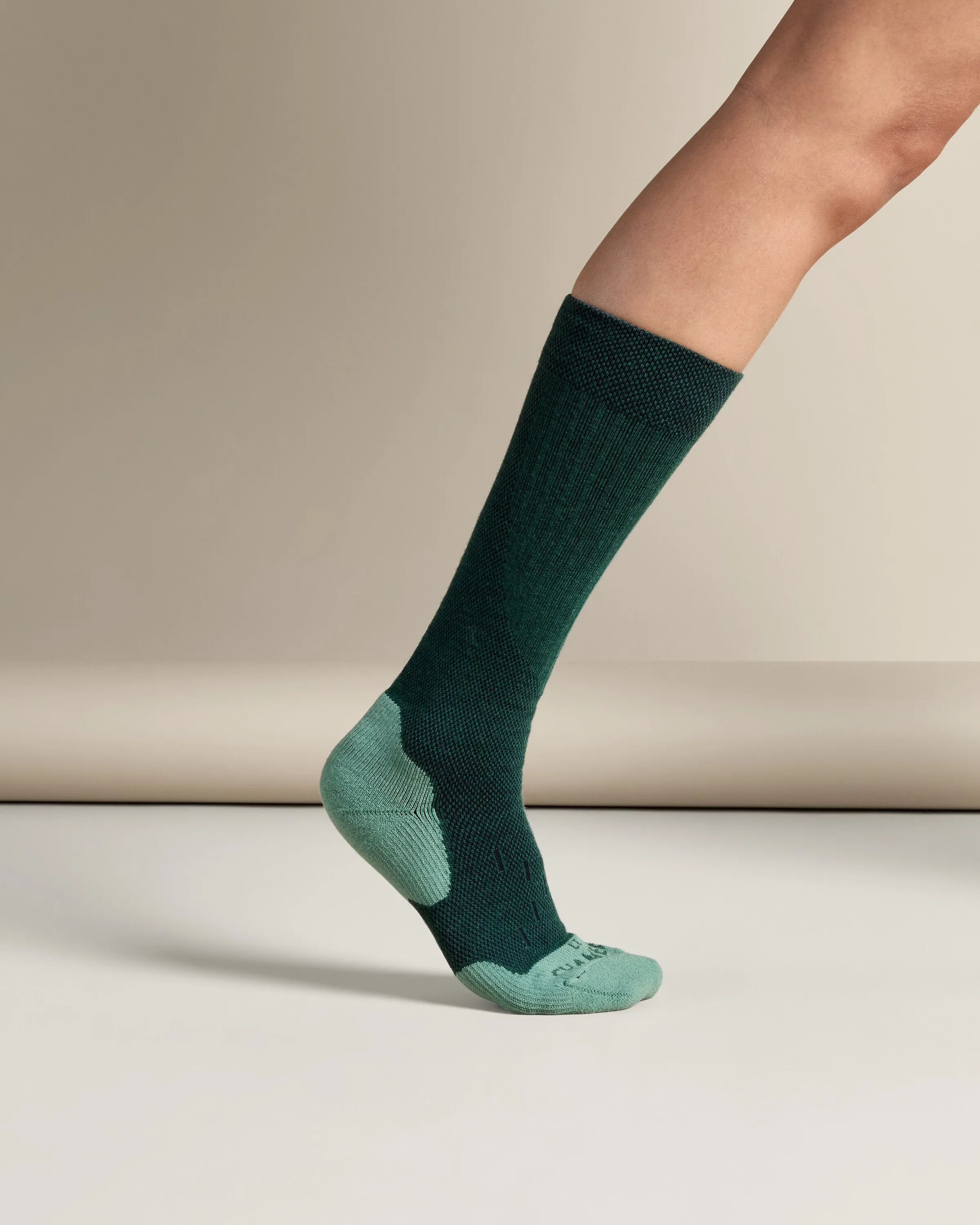 The Ultimate Socks Mid - Vert Foncé sold by Le Chameau product image thumbnail 4