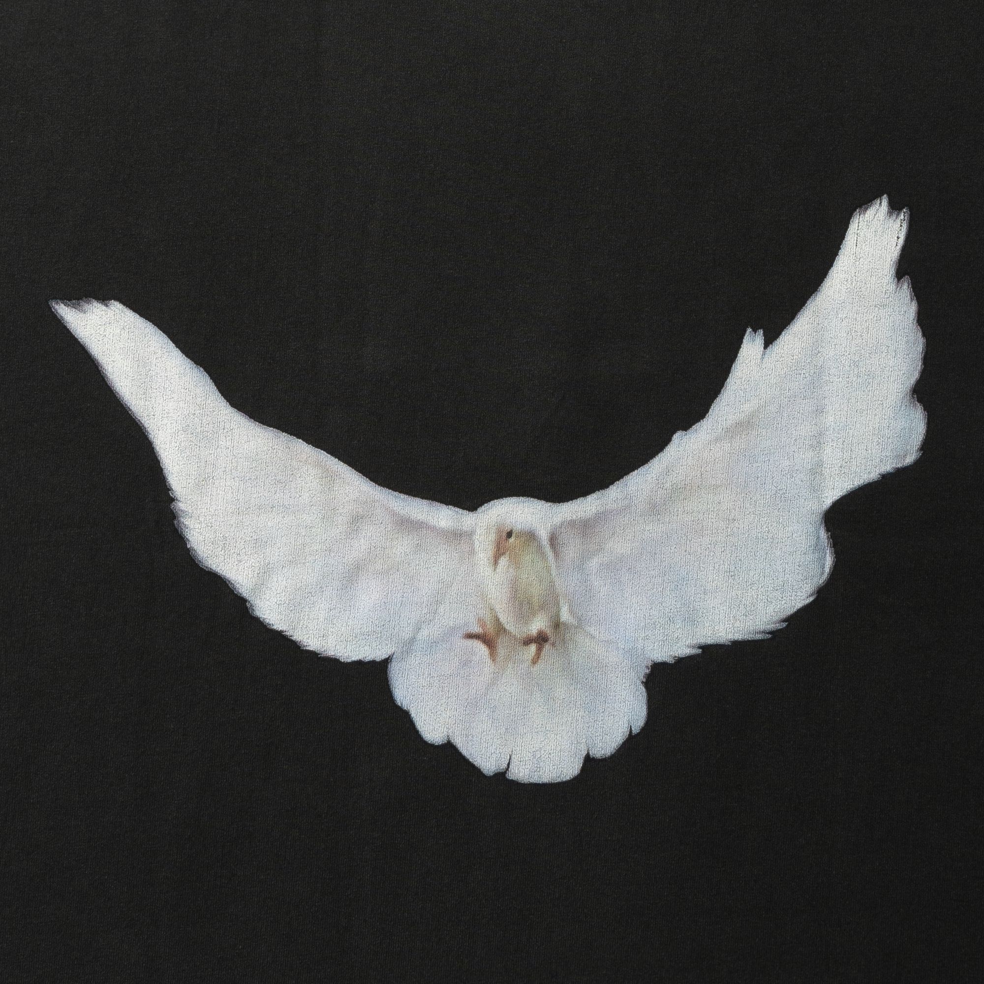 Yeezy Gap x Balenciaga Dove No Seam Tee Black sold by PLUS product image thumbnail 3