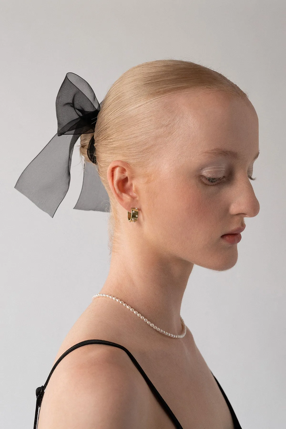 Mermaid Freshwater Pearl Choker sold by Naomi Murrell product image thumbnail 4