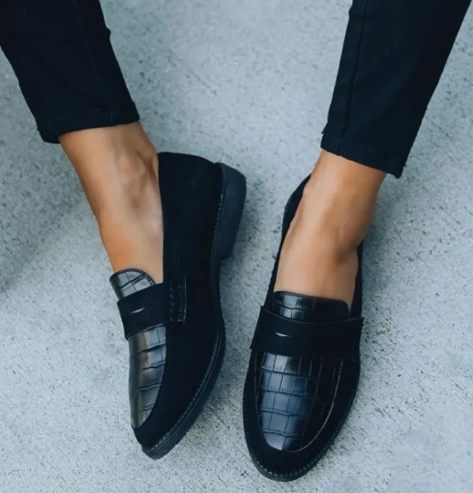 Classic Black Croc-Texture Loafers for Women sold by Elvoria London product image thumbnail 2