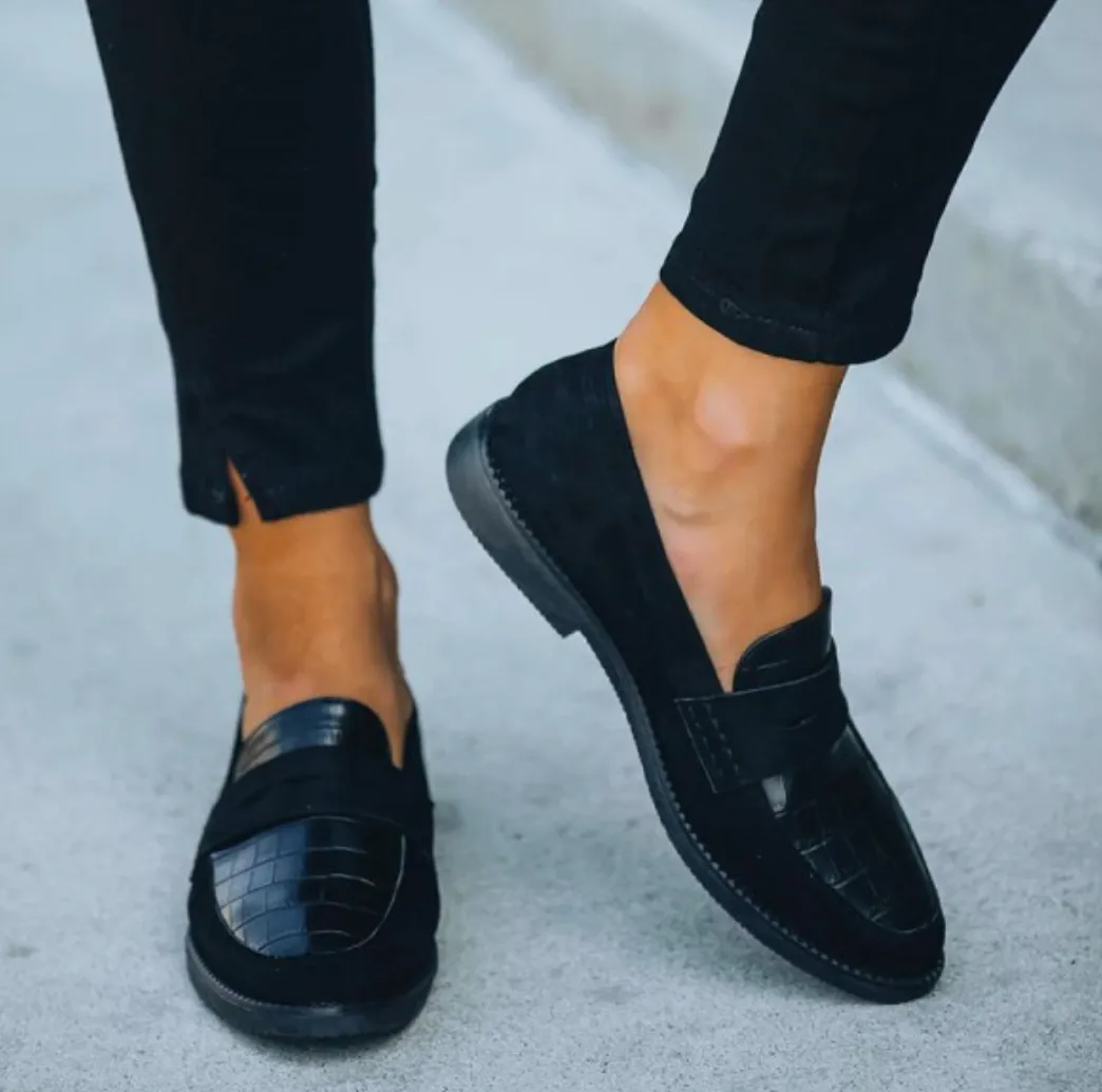 Classic Black Croc-Texture Loafers for Women sold by Elvoria London product image thumbnail 3