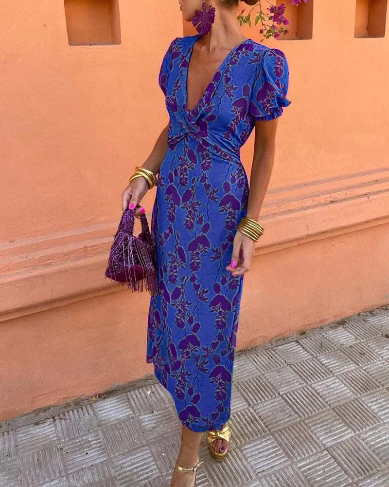 Elegant and Flattering Dress with Puff Sleeves for Women sold by Elvoria London product image thumbnail 3