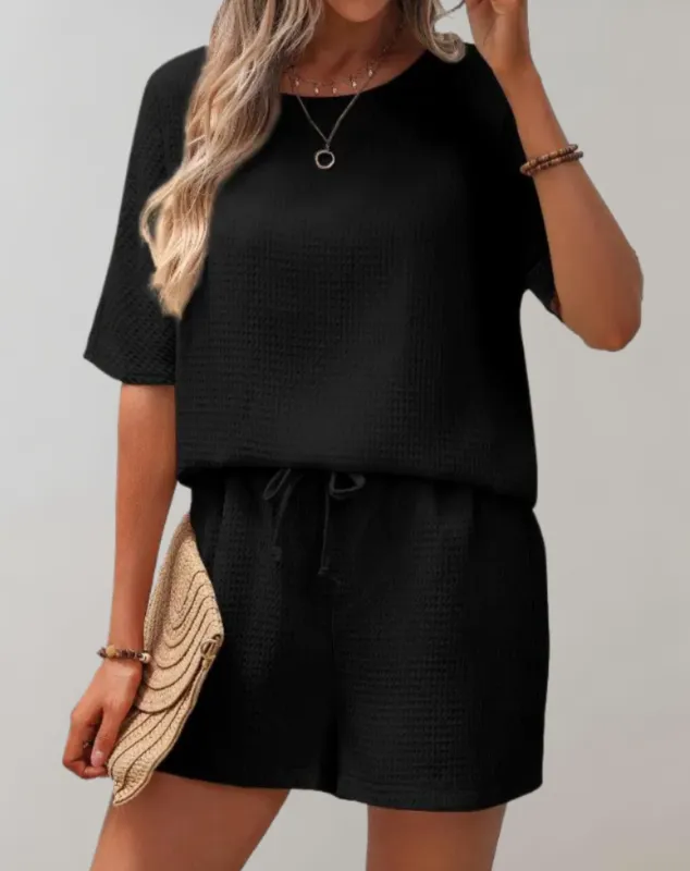 Trendy Set with Top and Loose-Fit Shorts for Women | Elise sold by Elvoria London