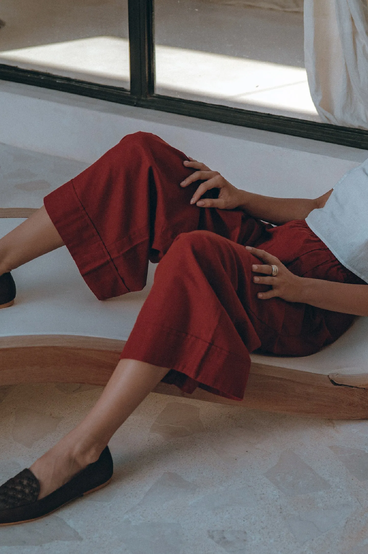 Delhi Linen Pants by Bali Lane sold by Deluxxie product image thumbnail 4