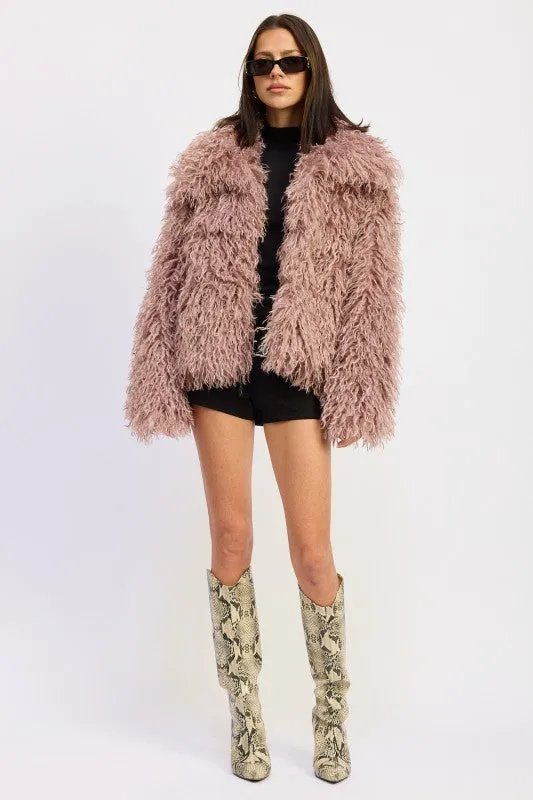 SHAGGY FAUR FUR COAT WITH COLLAR sold by Deluxxie