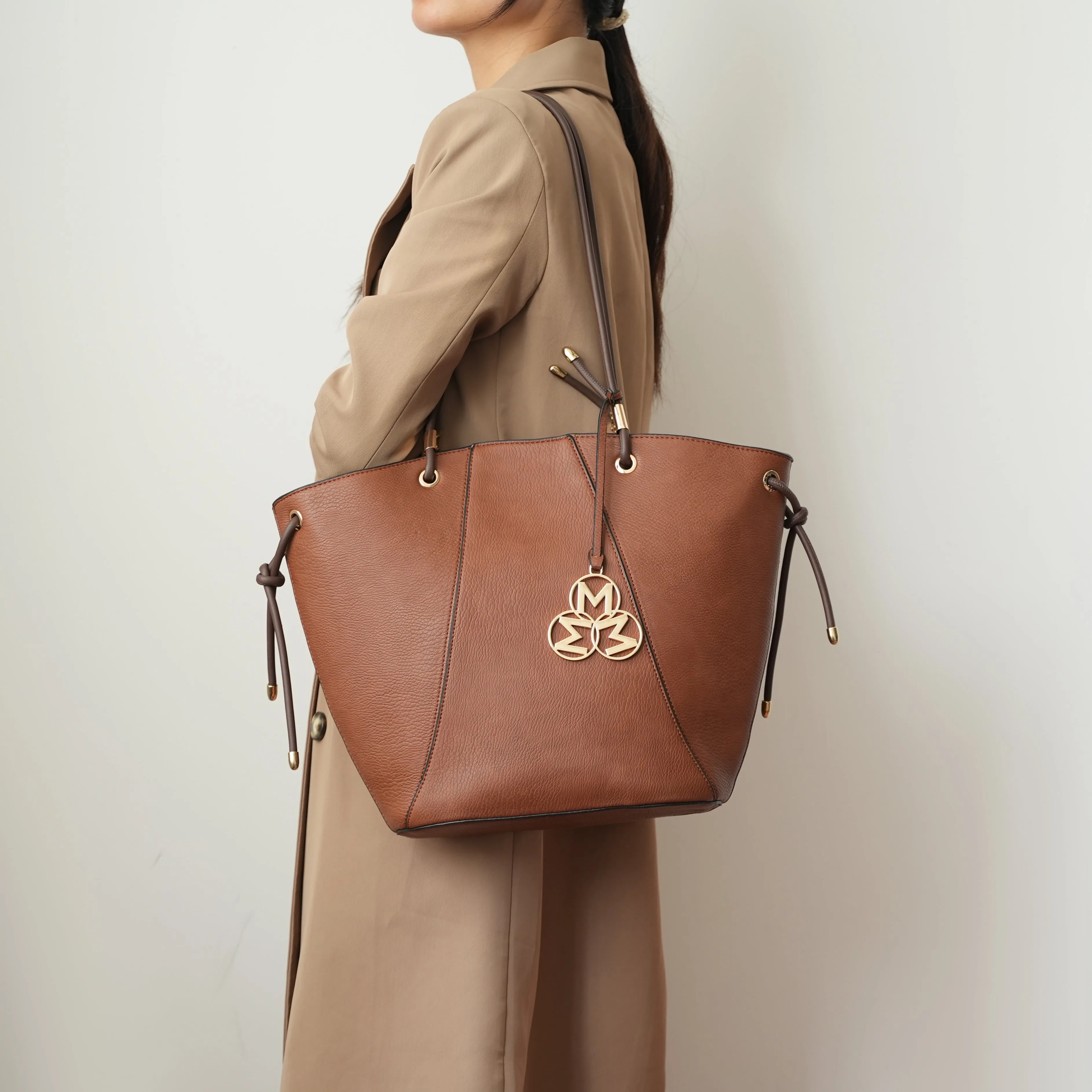 Liv Tote Bag and Set by MKF Collection by Mia K. sold by Deluxxie product image thumbnail 2