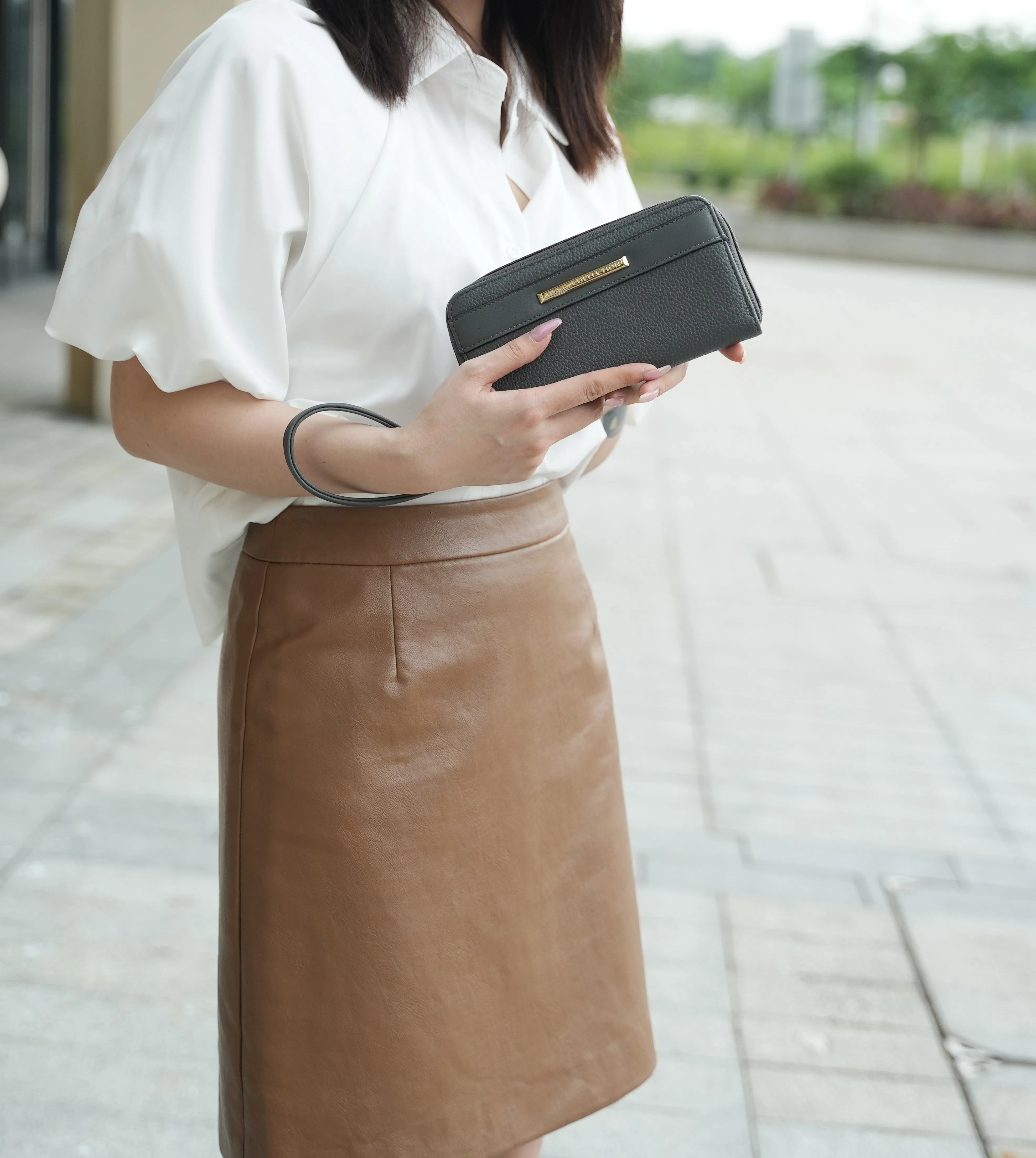 Gloria Tote Bag by MKF Collection by Mia K. sold by Deluxxie product image thumbnail 3