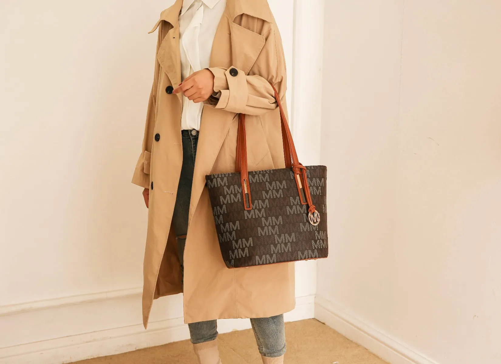 Aylet Signature Tote Bag and Set by MKF Collection by Mia K. sold by Deluxxie product image thumbnail 2