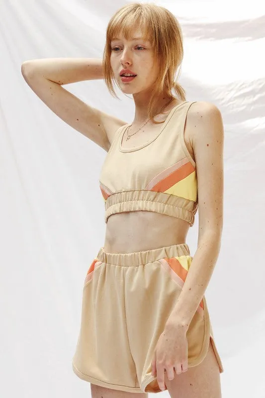 Retro lounge set sold by Deluxxie