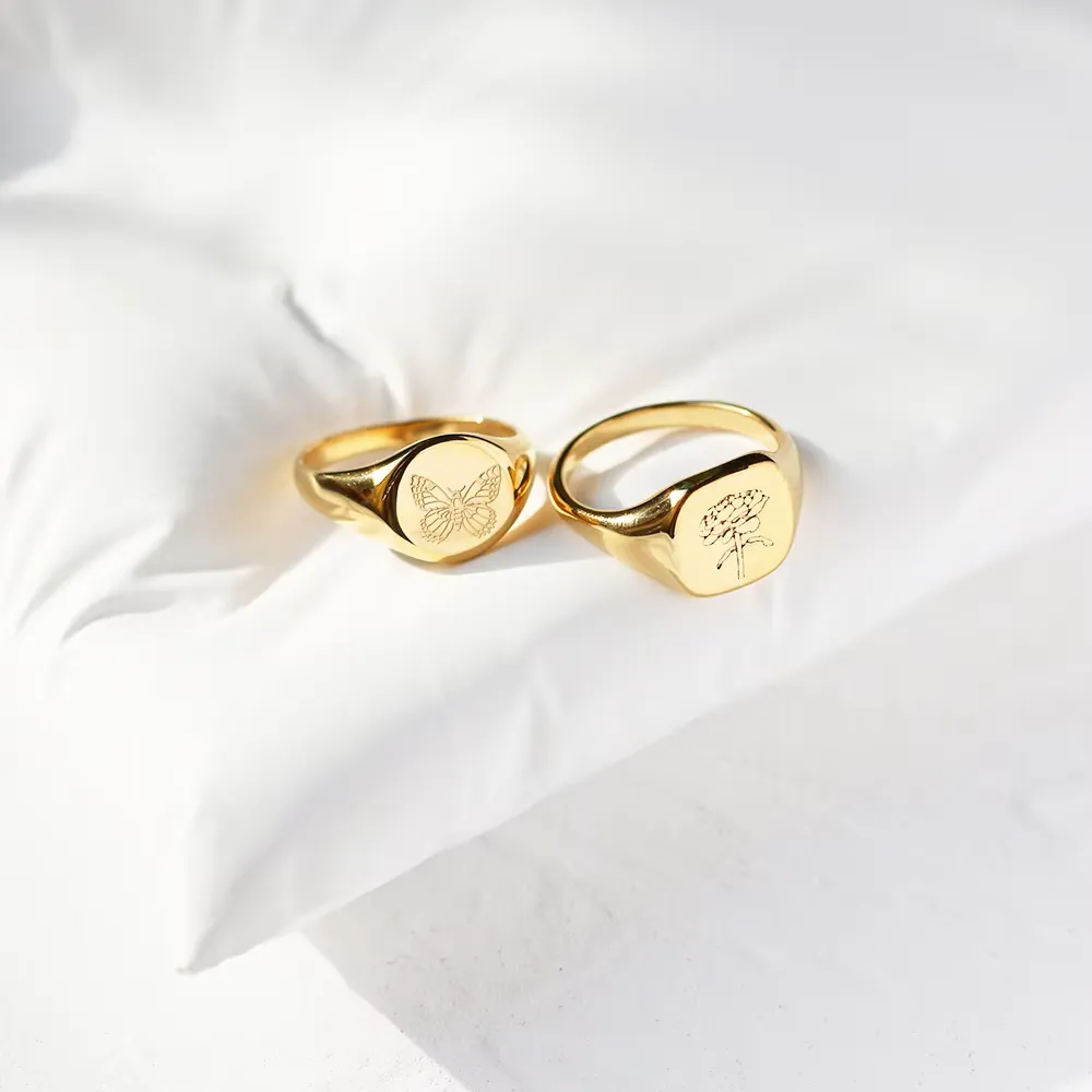 Amaiyllish 18K Gold Stamp Ring - Butterfly by Marigold Shadows sold by Deluxxie product image thumbnail 5