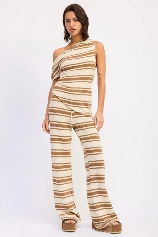 ASYMMETRICAL STRIPPED KNIT TOP sold by Deluxxie product image thumbnail 3