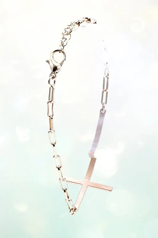 CROSS ACCENT CHAIN BRACELET sold by Deluxxie product image thumbnail 4