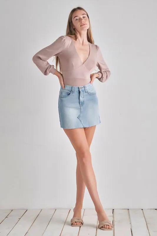 Romantic V-Neck Balloon Sleeve Tie-Back Bodysuit sold by Deluxxie product image thumbnail 3
