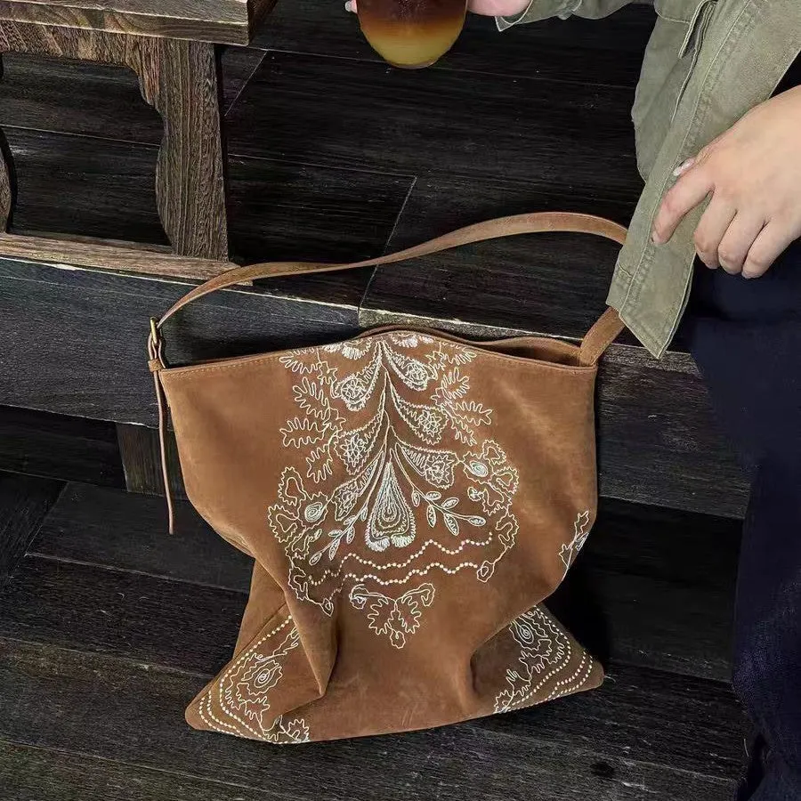 Boho Crochet Tote sold by Deluxxie product image thumbnail 2